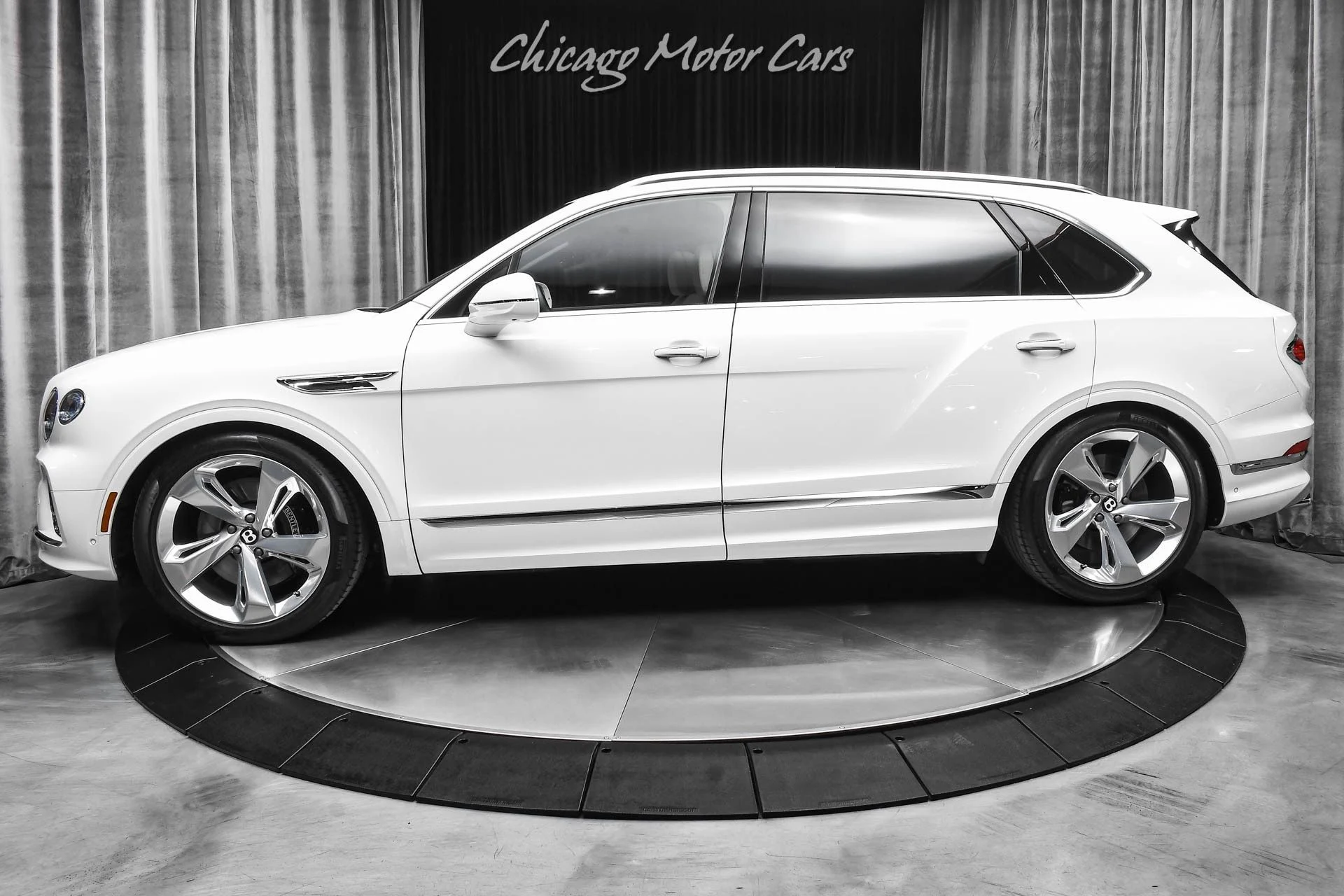 mph000_1851125632_13300_main_l_08b53d9676