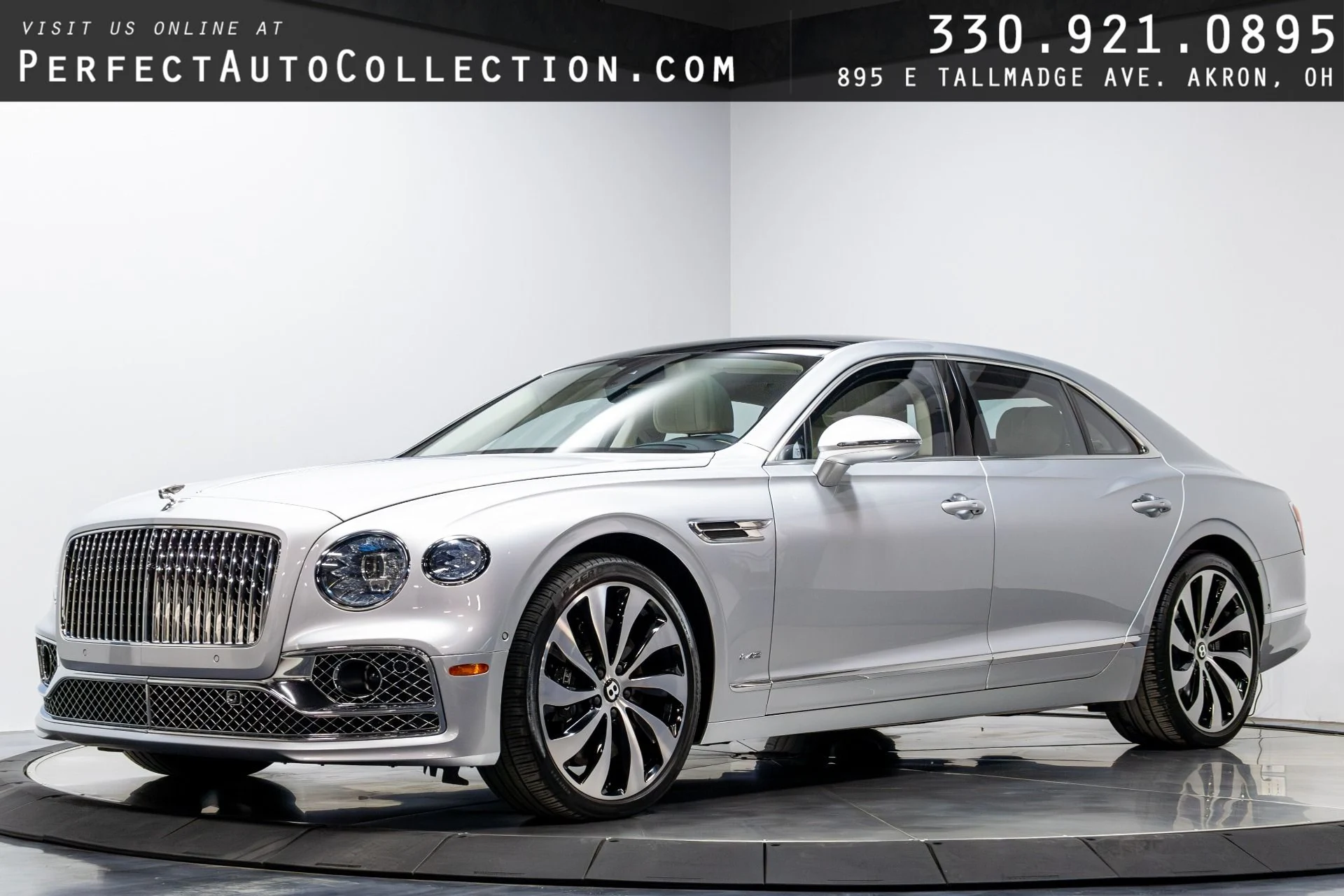 mph000_1856185051_Used_2021_Bentley_Flying_Spur_W12_1772666284_589cb38308