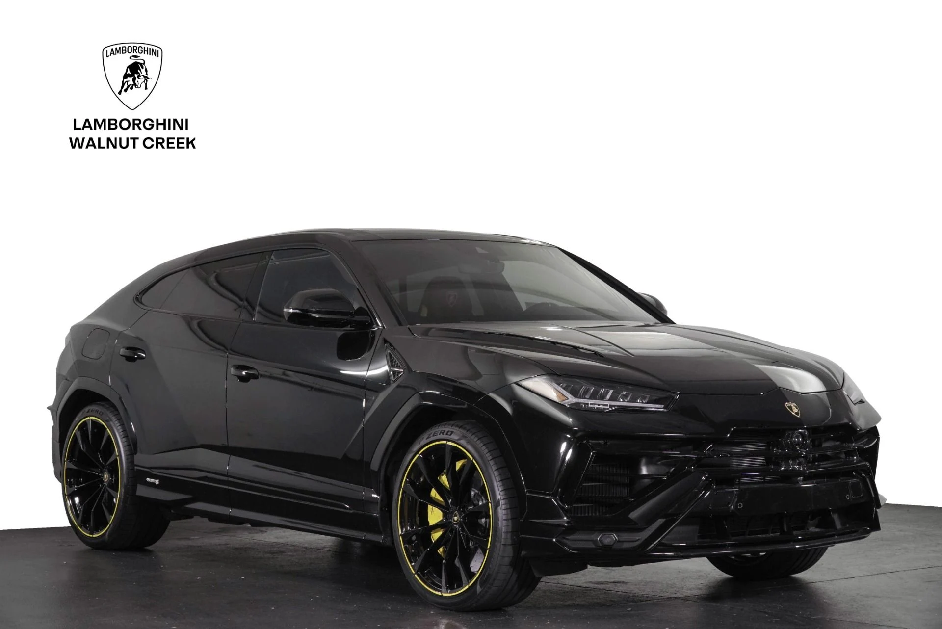 mph000_1862749364_Used_2024_Lamborghini_Urus_S_1785981549_5017f9c2b0