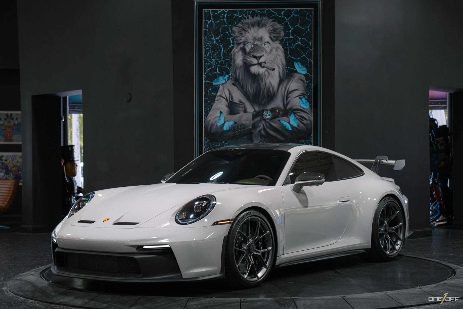 mph000_1867941909_Used_2022_Porsche_911_GT_3_209_K_MSRP_in_Chalk_w_CC_Bs_1755546501_65b3f92155