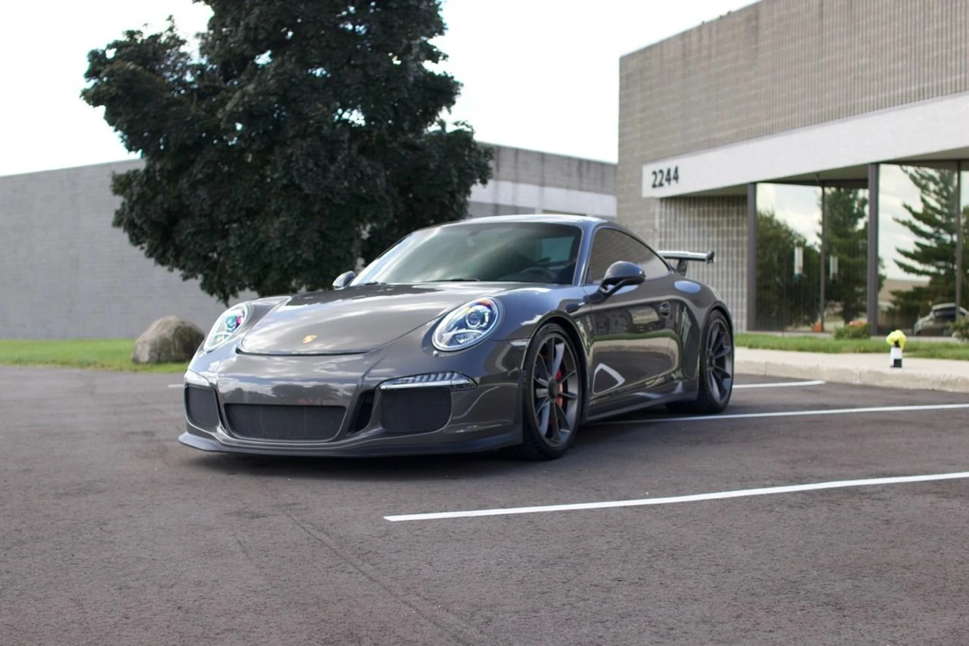 mph000_1869161144_Used_2014_Porsche_911_GT_3_1757358876_597bf8a4fc