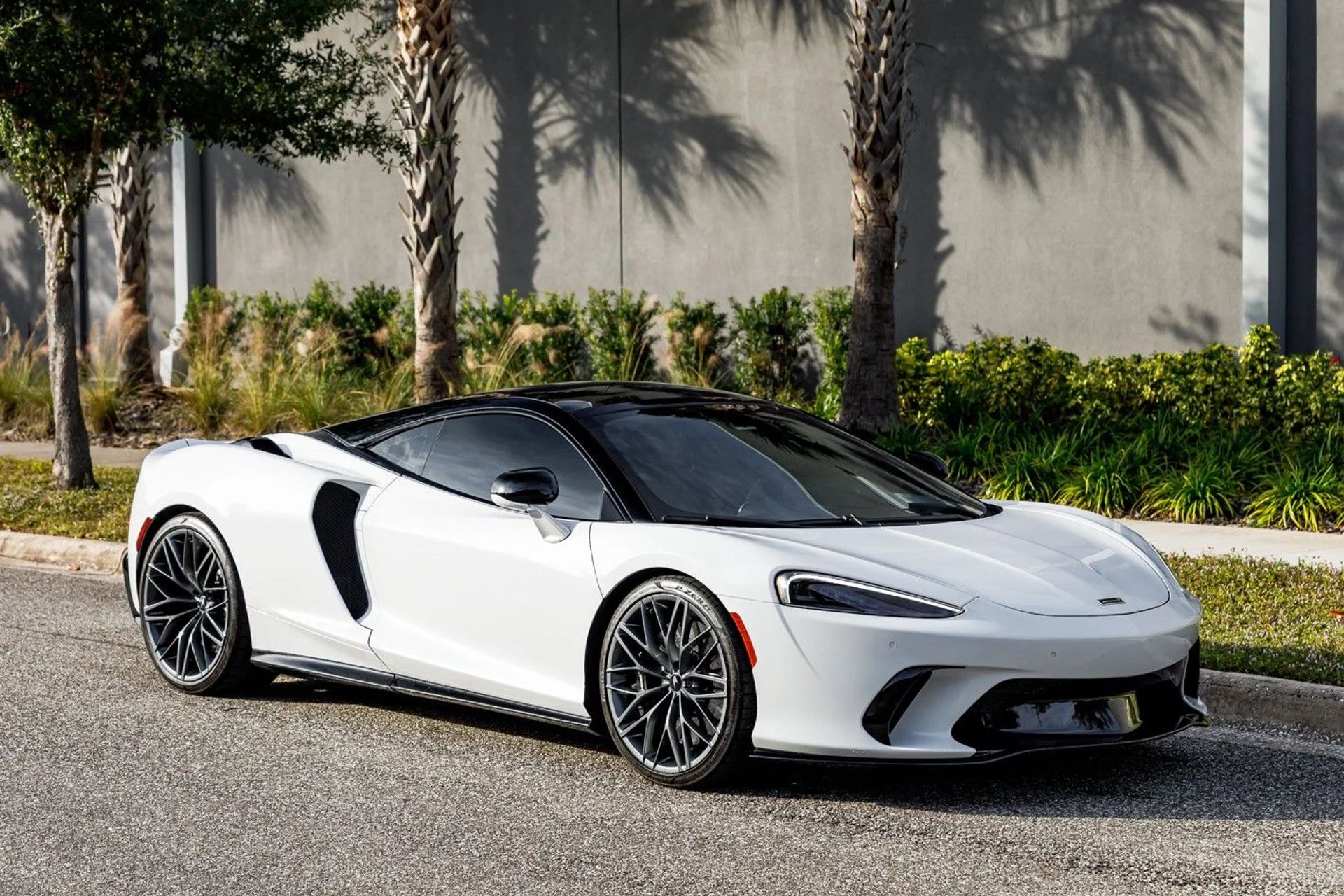 mph000_1875863546_631_main_l_8d5a2834fa