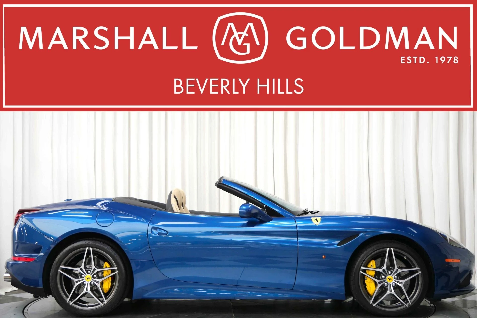 mph000_1882484658_Used_2017_Ferrari_California_T_1759252098_1213ddaa60