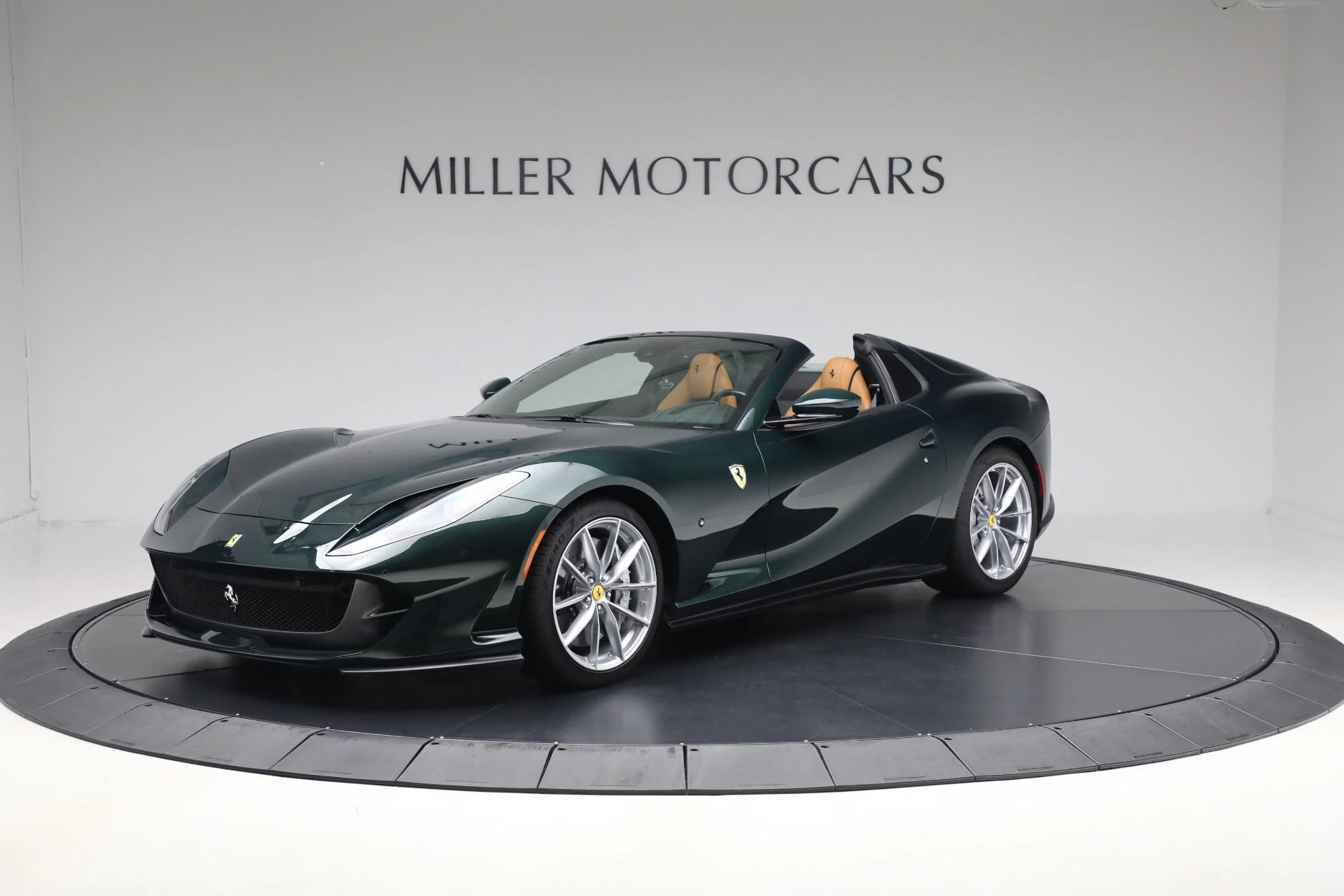 mph000_1894664376_Used_2021_Ferrari_812_GTS_1657712311