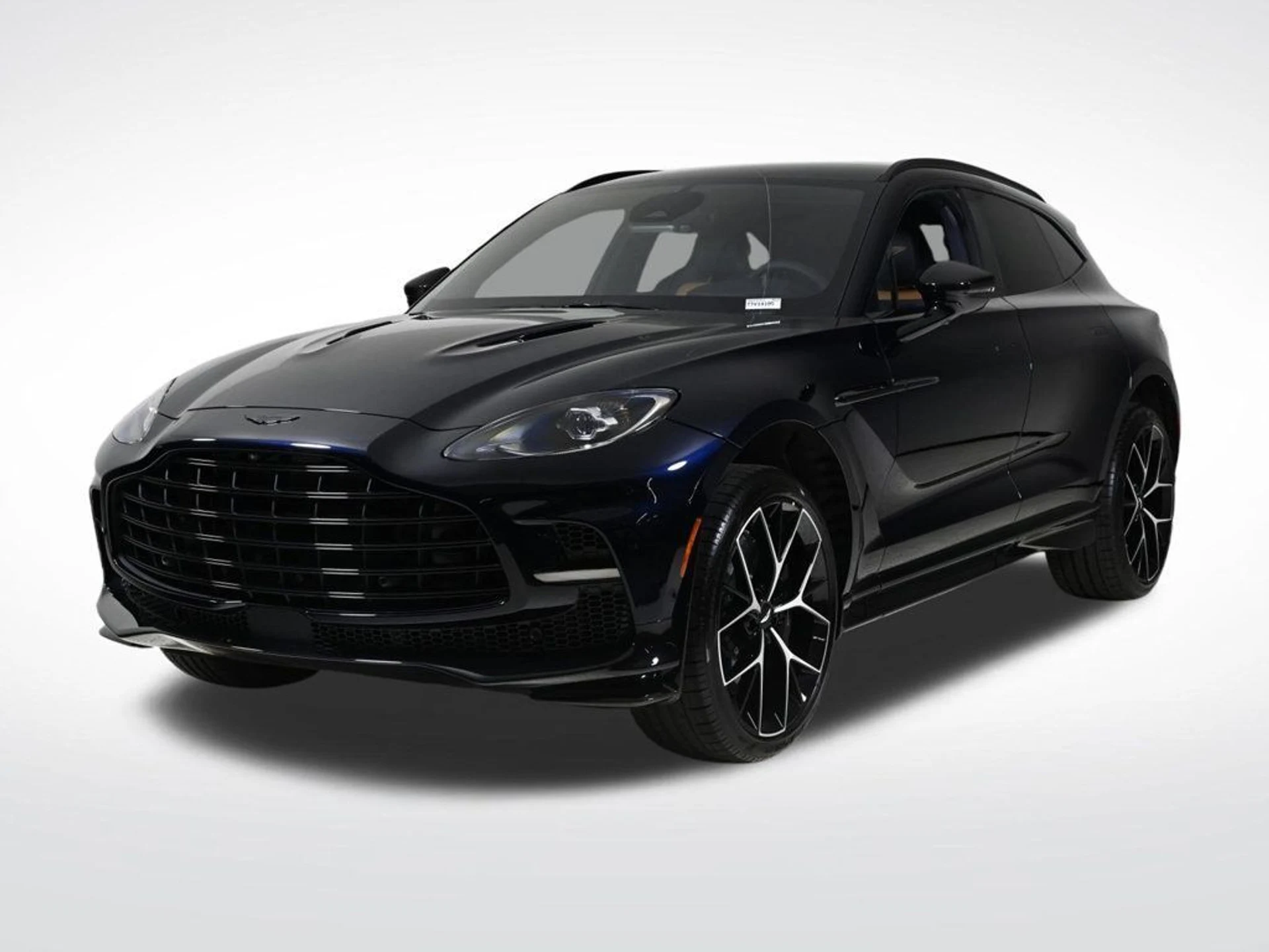 mph000_1895450304_new_2026_aston_martin_dbx_707awd_11350_22964194_1_1024_f98abe7ad1