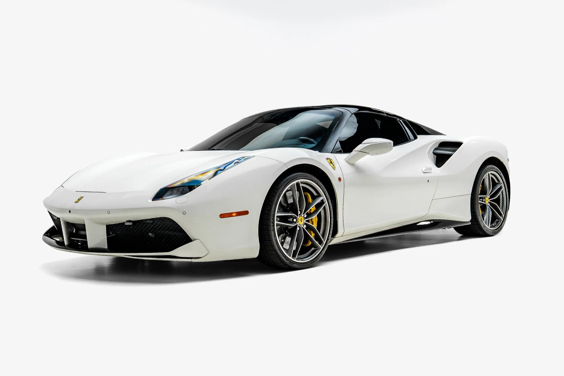 mph000_1915971944_Used_2017_Ferrari_488_Spider_1784937278_ca90624414