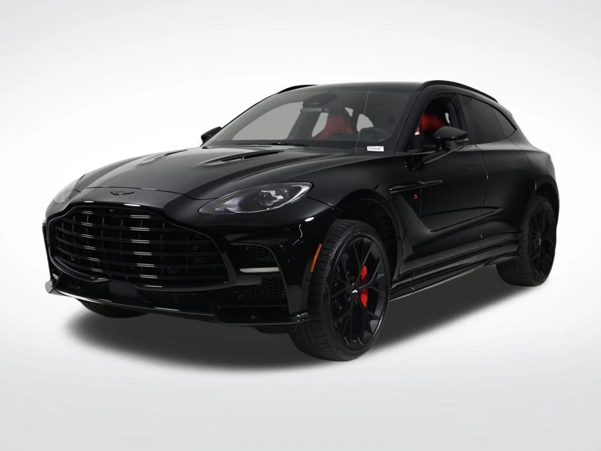 mph000_1916358668_new_2026_aston_martin_dbx_sawd_11350_22961670_1_1024_f77e05b693