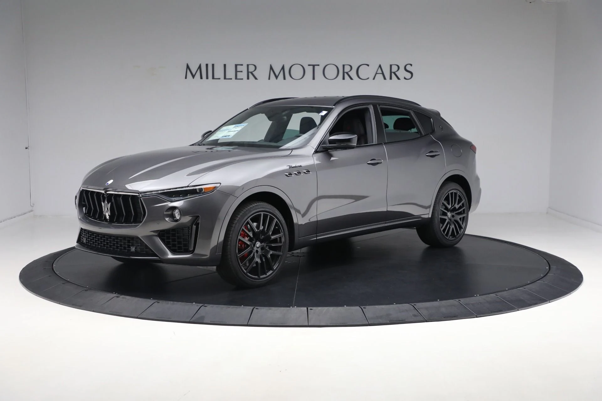 mph000_1924149995_New_2024_Maserati_Levante_Modena_Ultima_21e3adb820