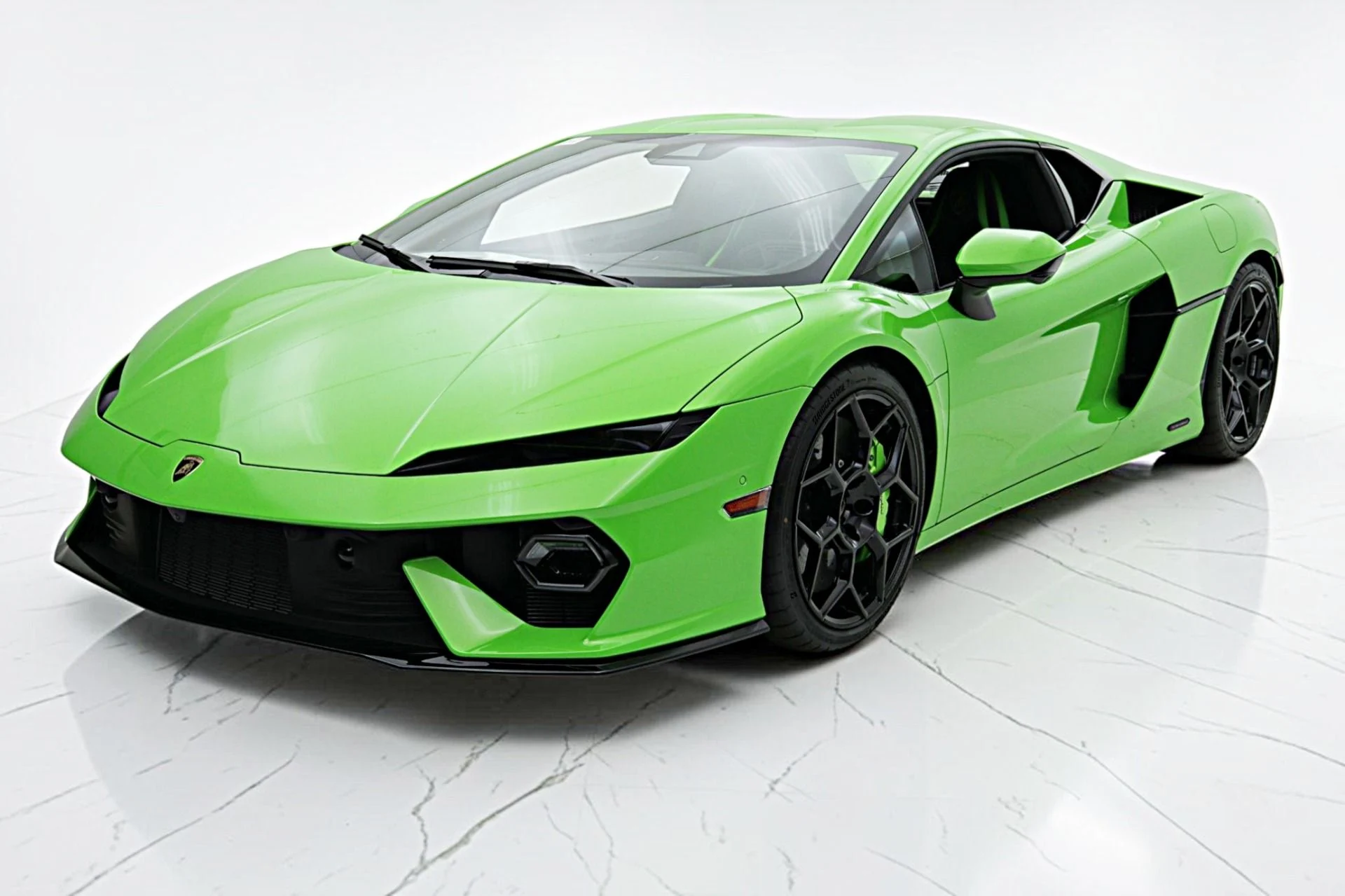 mph000_193246880_New_2026_Lamborghini_Temerario_8a5488f7bd