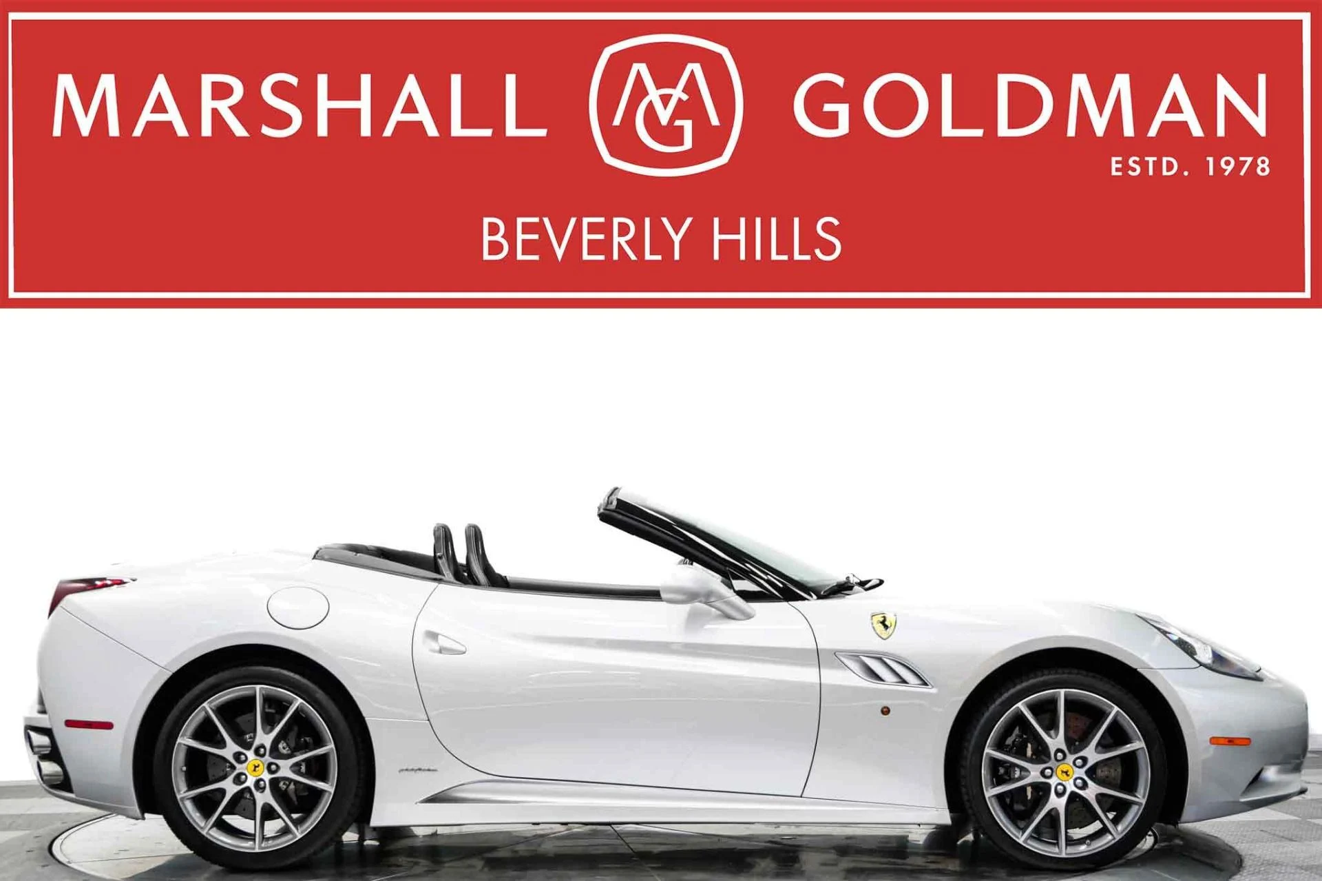 mph000_1934666343_Used_2011_Ferrari_California_Rare_Two_Tone_Paint_Rare_Carbon_Fiber_Bucket_Seats_Low_Miles_1788365594_ece4d5162a