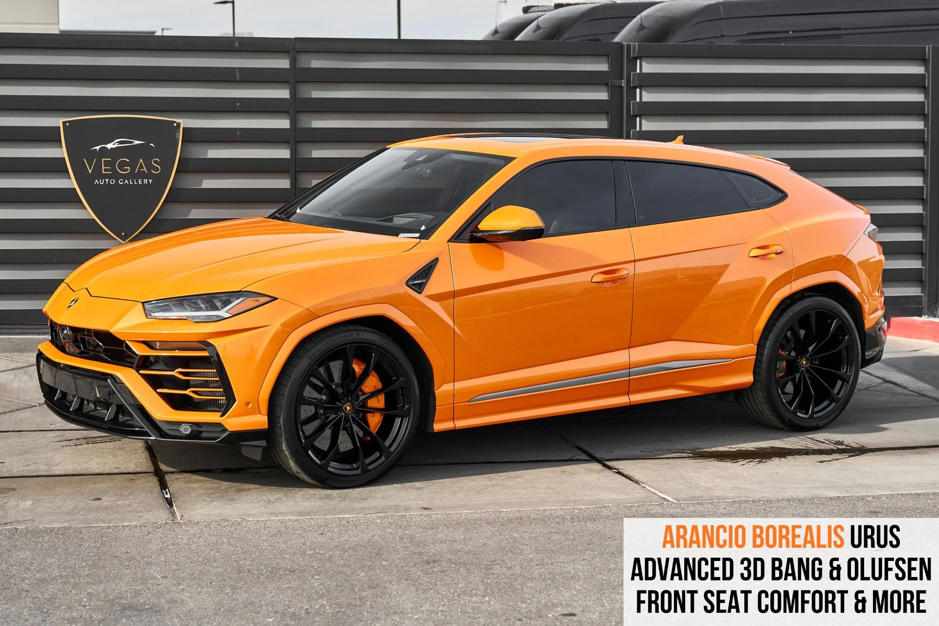 mph000_1959358852_Used_2022_Lamborghini_Urus_1766457330_ceefc0c1d5