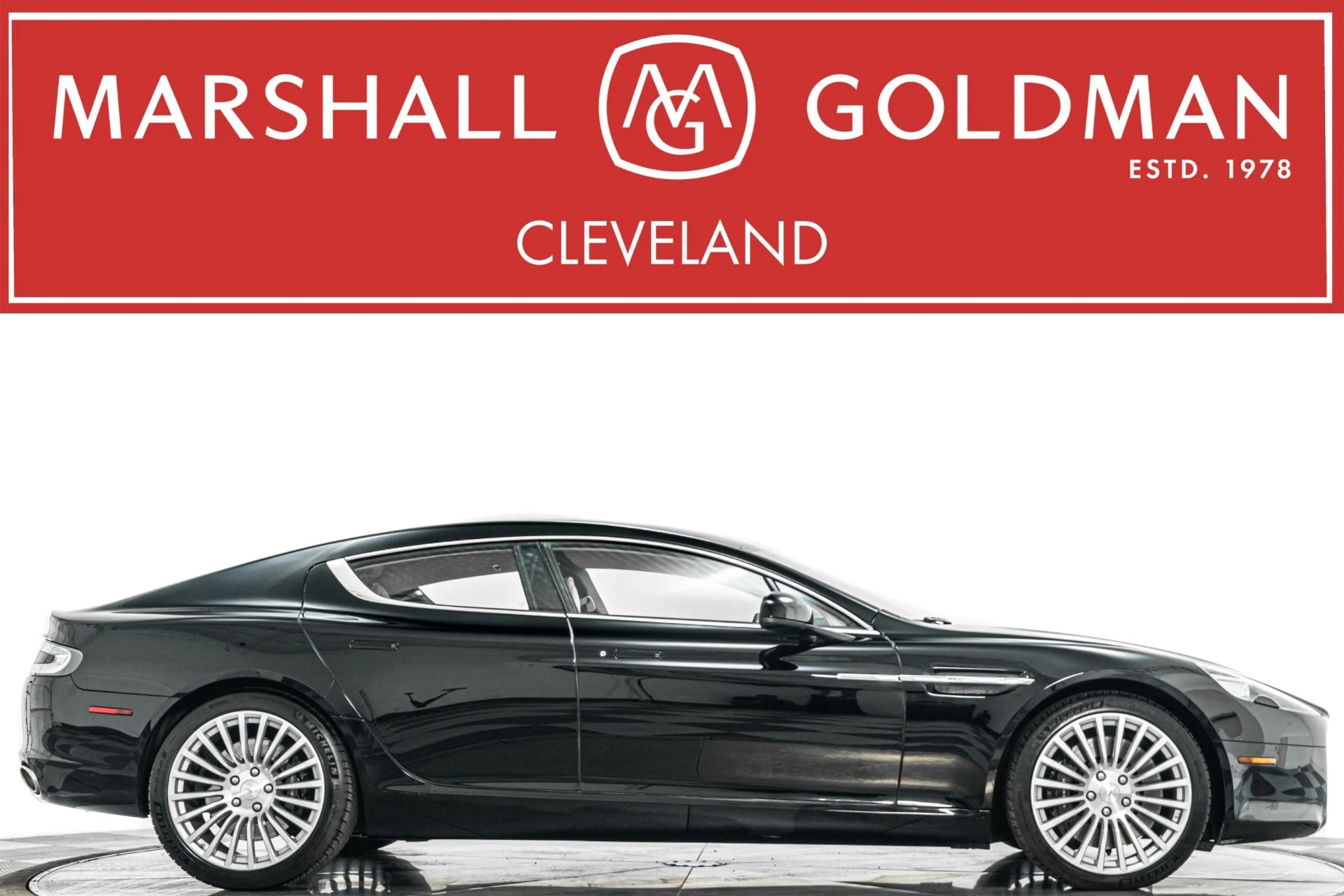 mph000_1972304647_Used_2012_Aston_Martin_Rapide_V12_power_High_Contrast_Color_Combination_1781621426_938bd388bb
