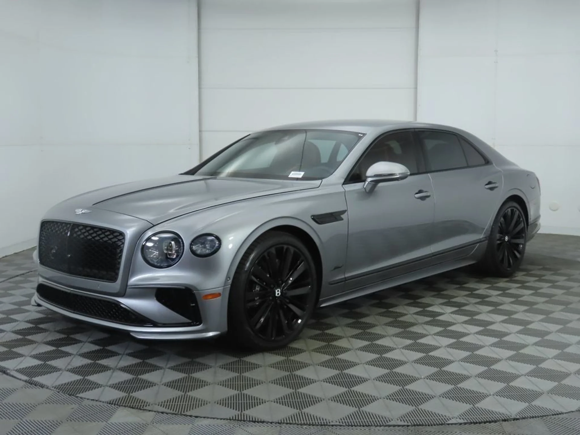 mph000_1975204960_new_2025_bentley_flying_spur_speedsedan_8119_22908719_1_1024_8cf51204c1