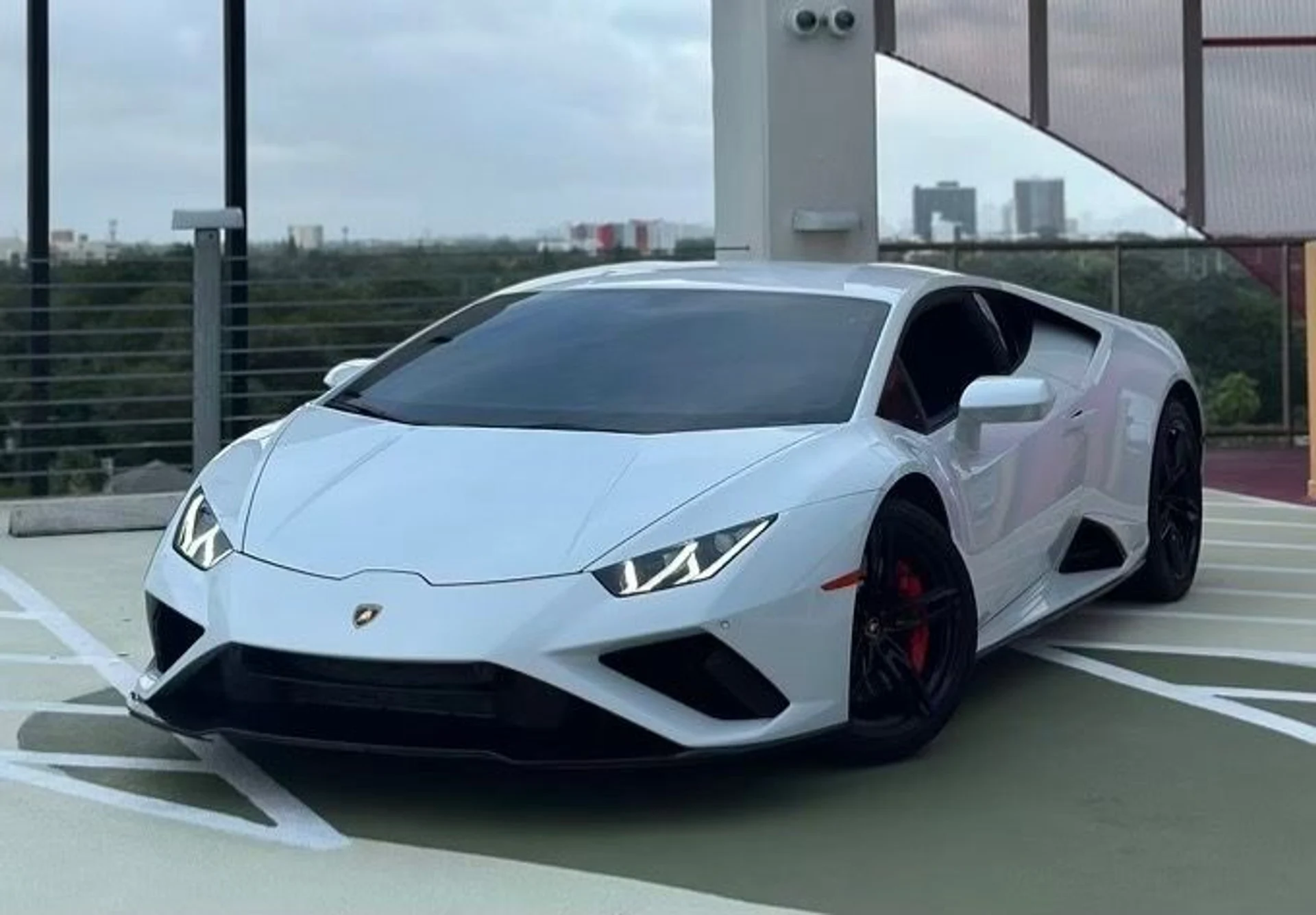mph000_1997090061_Used_2020_Lamborghini_Huracan_EVO_1752081642_918206d593