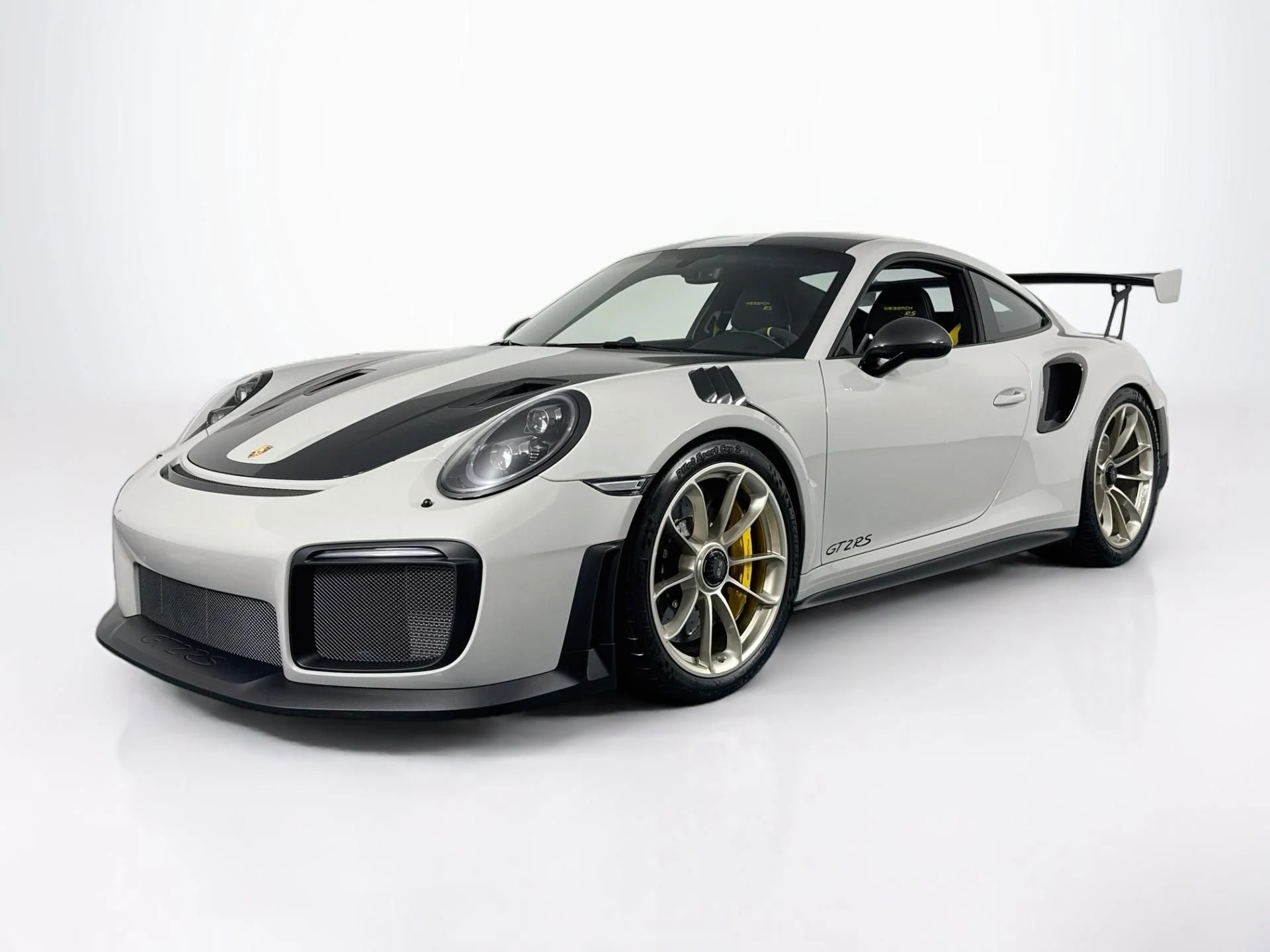 mph000_1999240587_Used_2018_Porsche_911_GT_2_RS_1790873149_589d1fd8a1