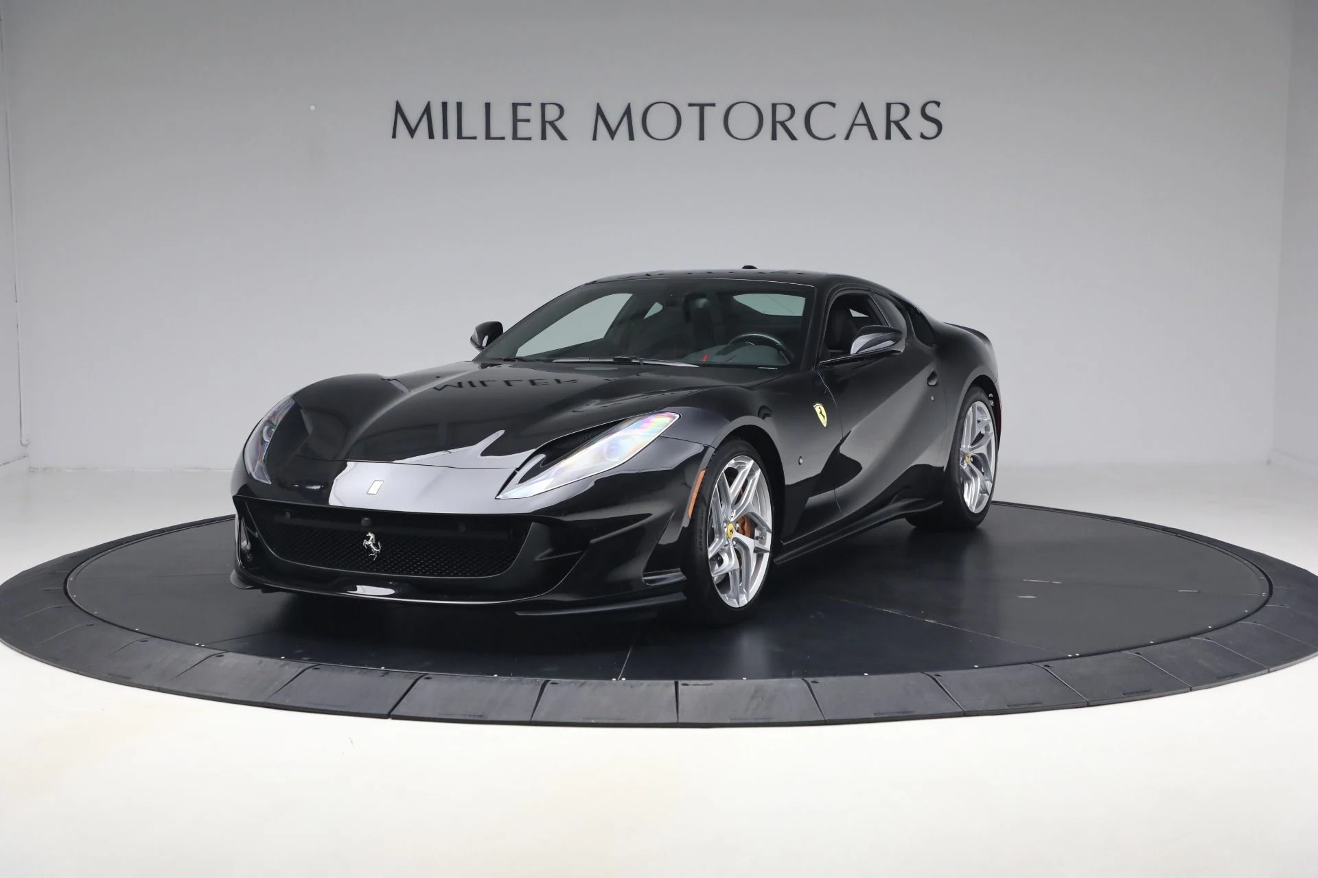mph000_2014742656_Used_2019_Ferrari_812_Superfast_1776271226_369155ff58