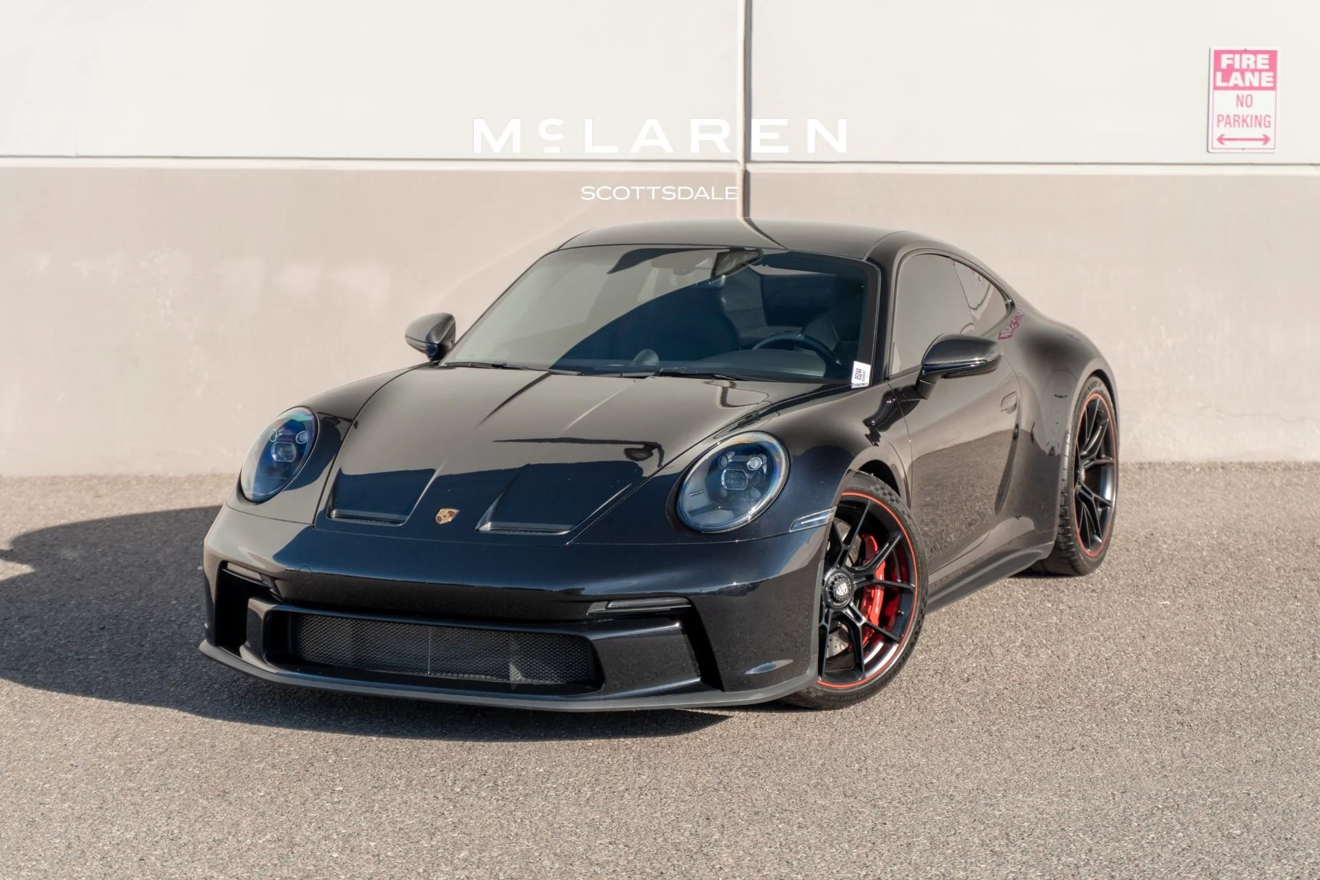 mph000_2016715281_Used_2024_PORSCHE_911_1793379896_b113a68ba3