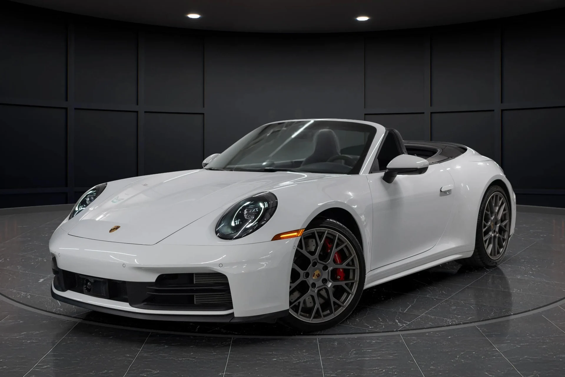 mph000_2020826665_e27e28e0_0c1c_4a88_aed7_a563cedcf3f1_202520_Porsche2091120_Carrera20_S20_Cabriolet2028_WP_0_CH_2_A91_SS_24928329_1_9d088b6a82