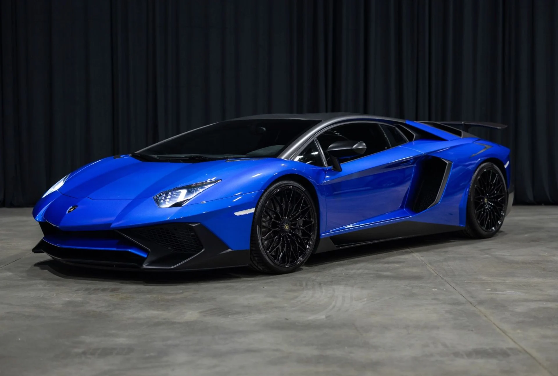 mph000_2023732583_13110_main_l_75cadeb57b