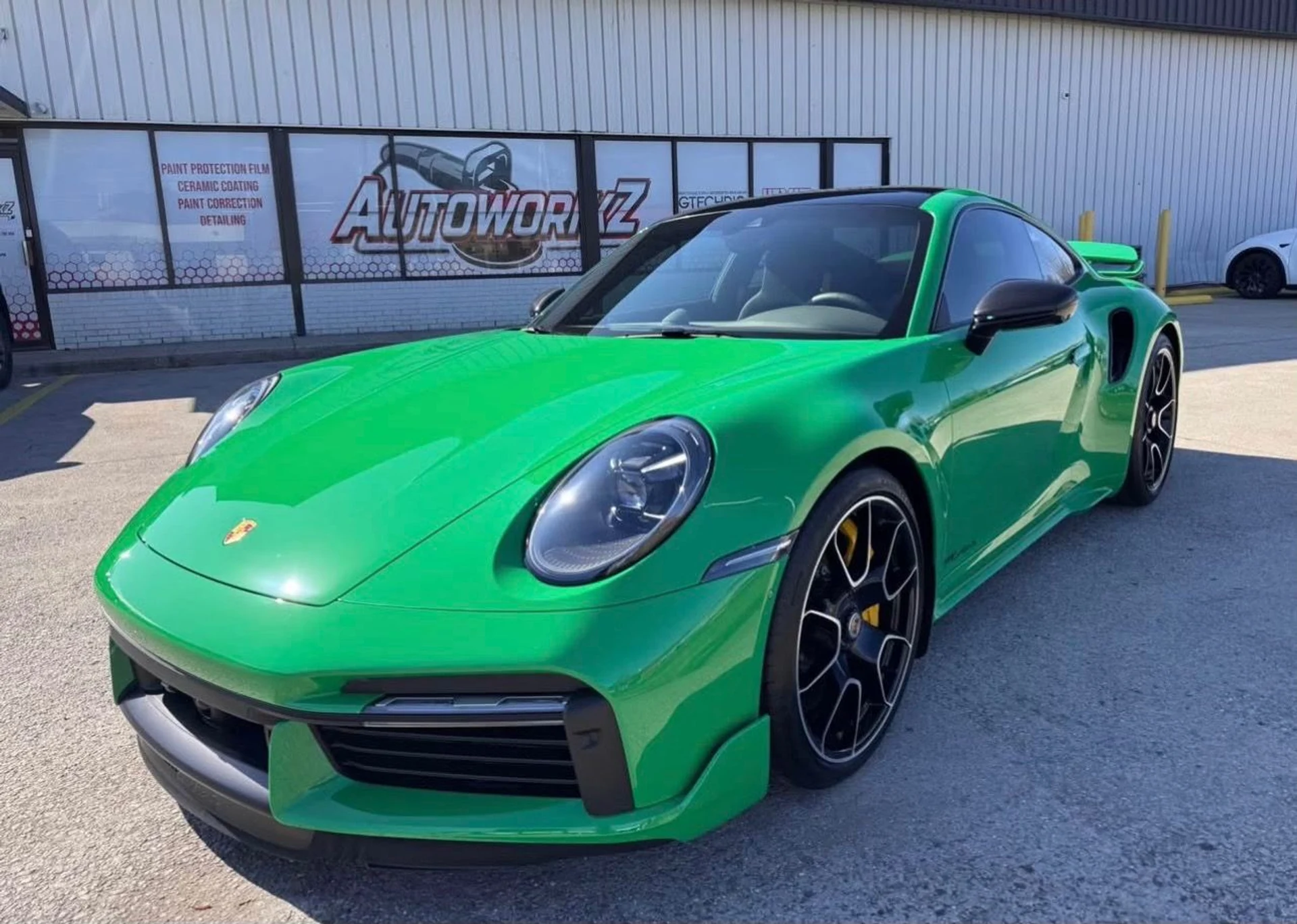 mph000_2054611515_Used_2023_Porsche_911_Turbo_S_1754404881_76c8d29a2c