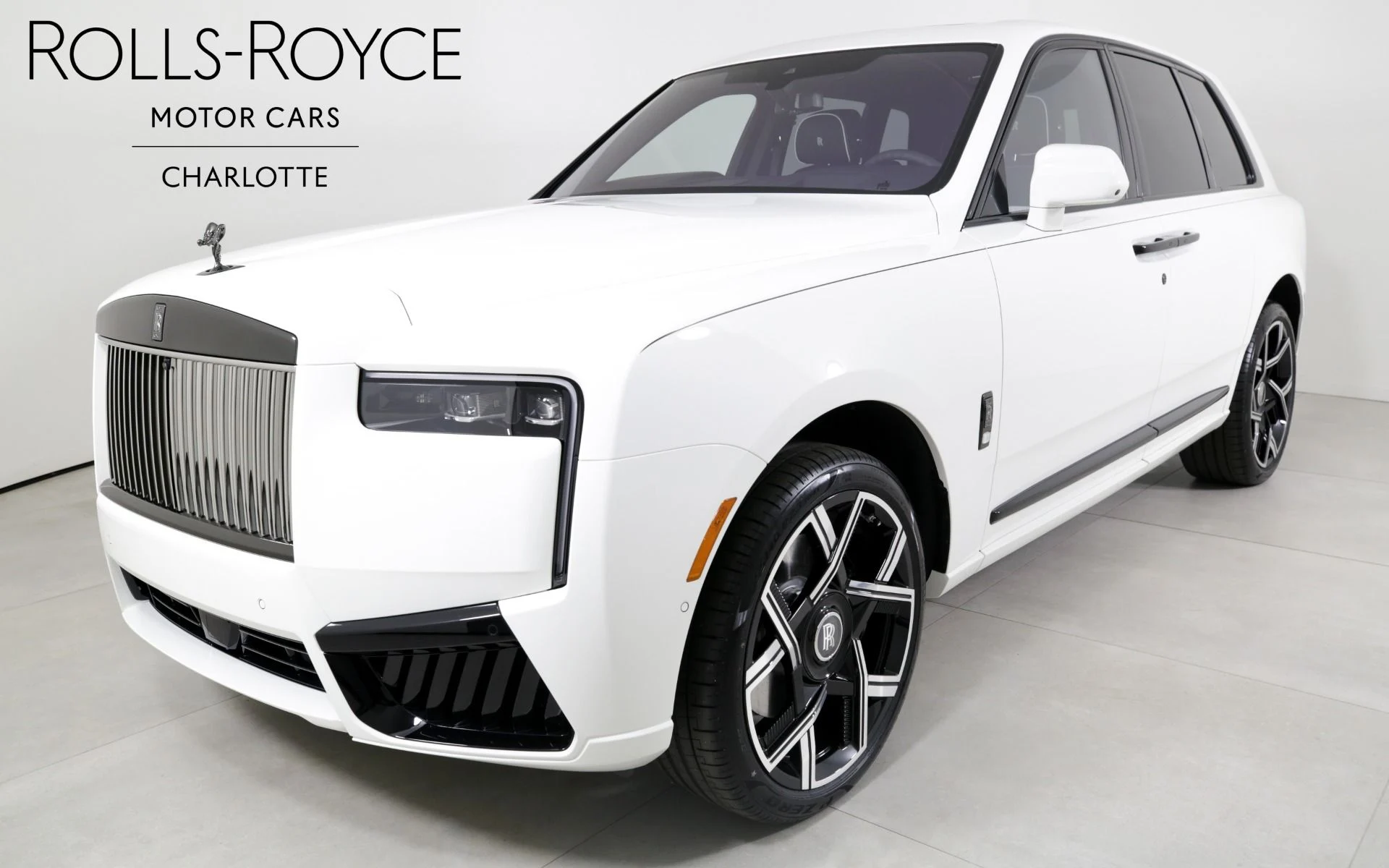 mph000_2062617403_Used_2025_Rolls_Royce_Black_Badge_Cullinan_1734452240_1d5b065b24
