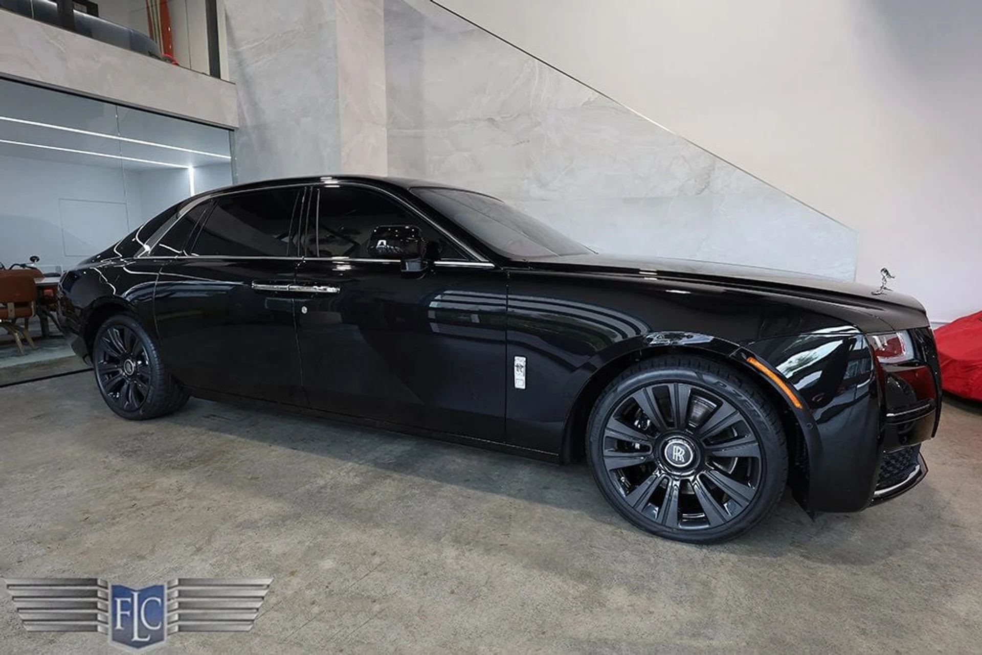 mph000_2065193019_used_2021_rolls_royce_ghost_ewb_sedan_9689_23033984_1_1024_3b8ad796d5