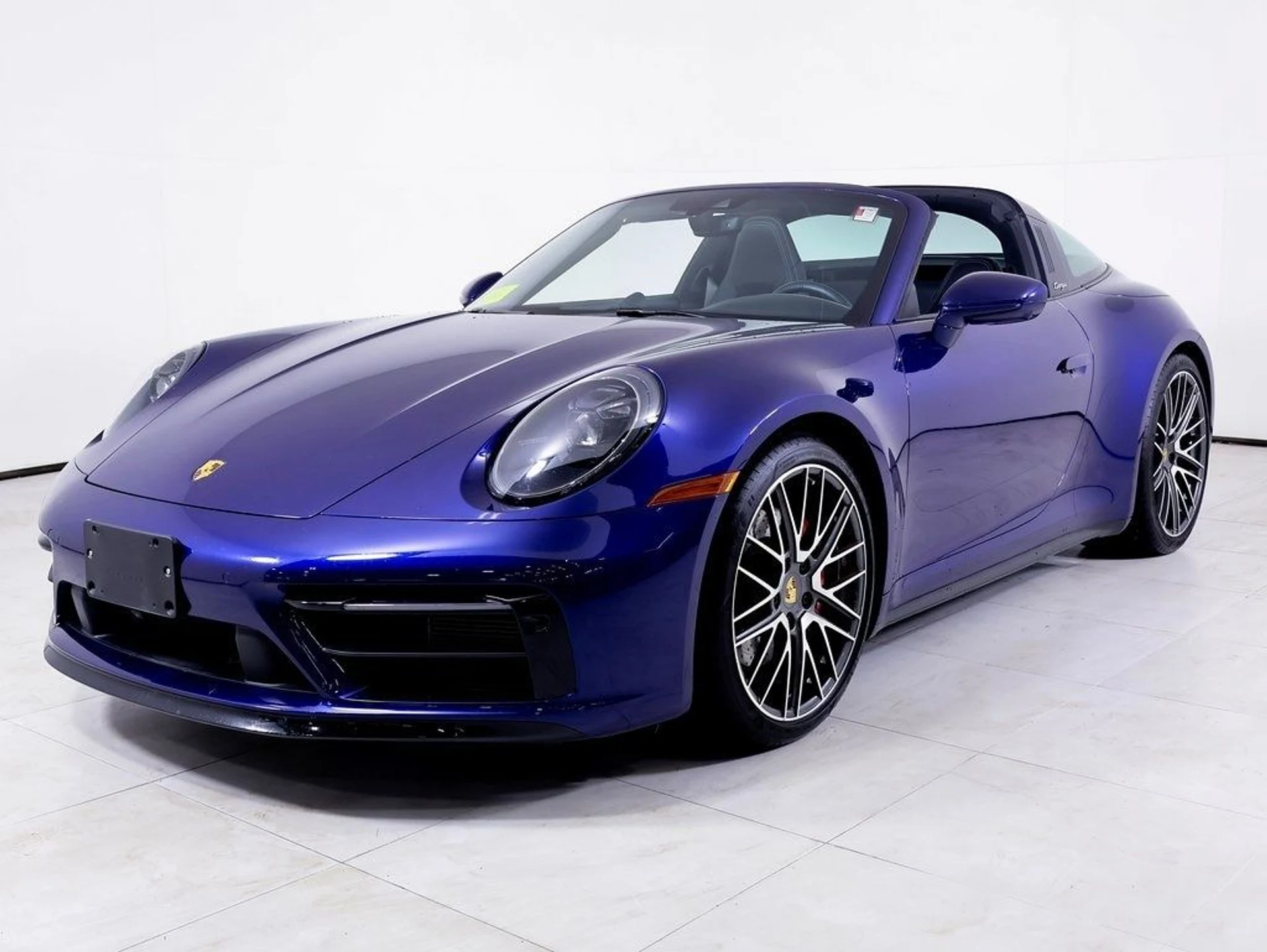 mph000_2087310673_60da04ee60d147f5a73555a073100130x_afec9092fc