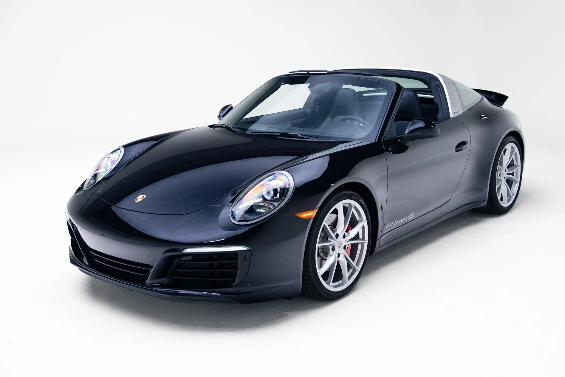 mph000_2089470869_Used_2018_Porsche_911_Targa_4_S_1767827882_f27d200333