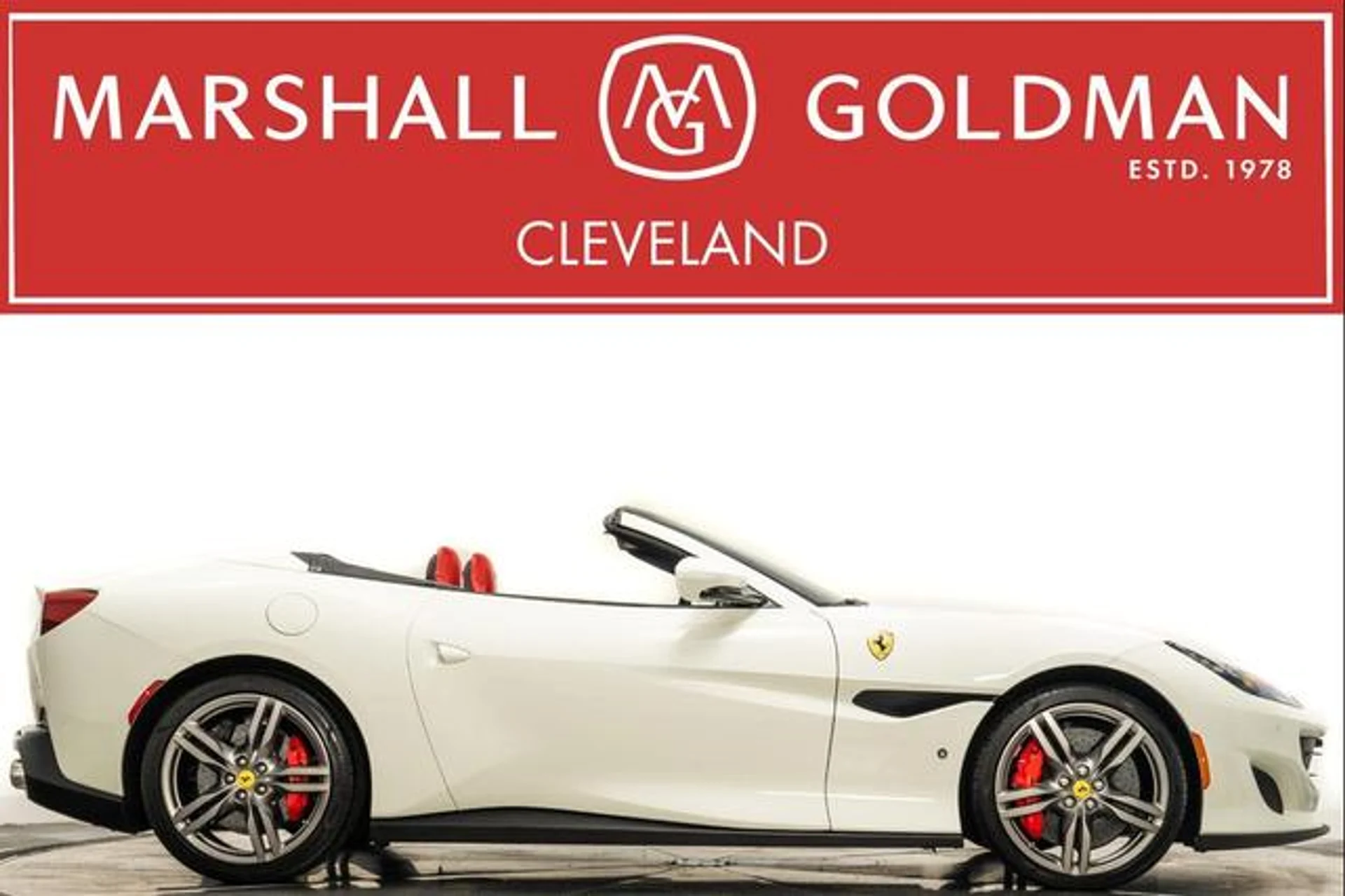 mph000_211559026_P_Ny_YW_1_N_9_Z_Mf_N_Ij_Kp_Fi7l_TK_Vm_U_d42575a927