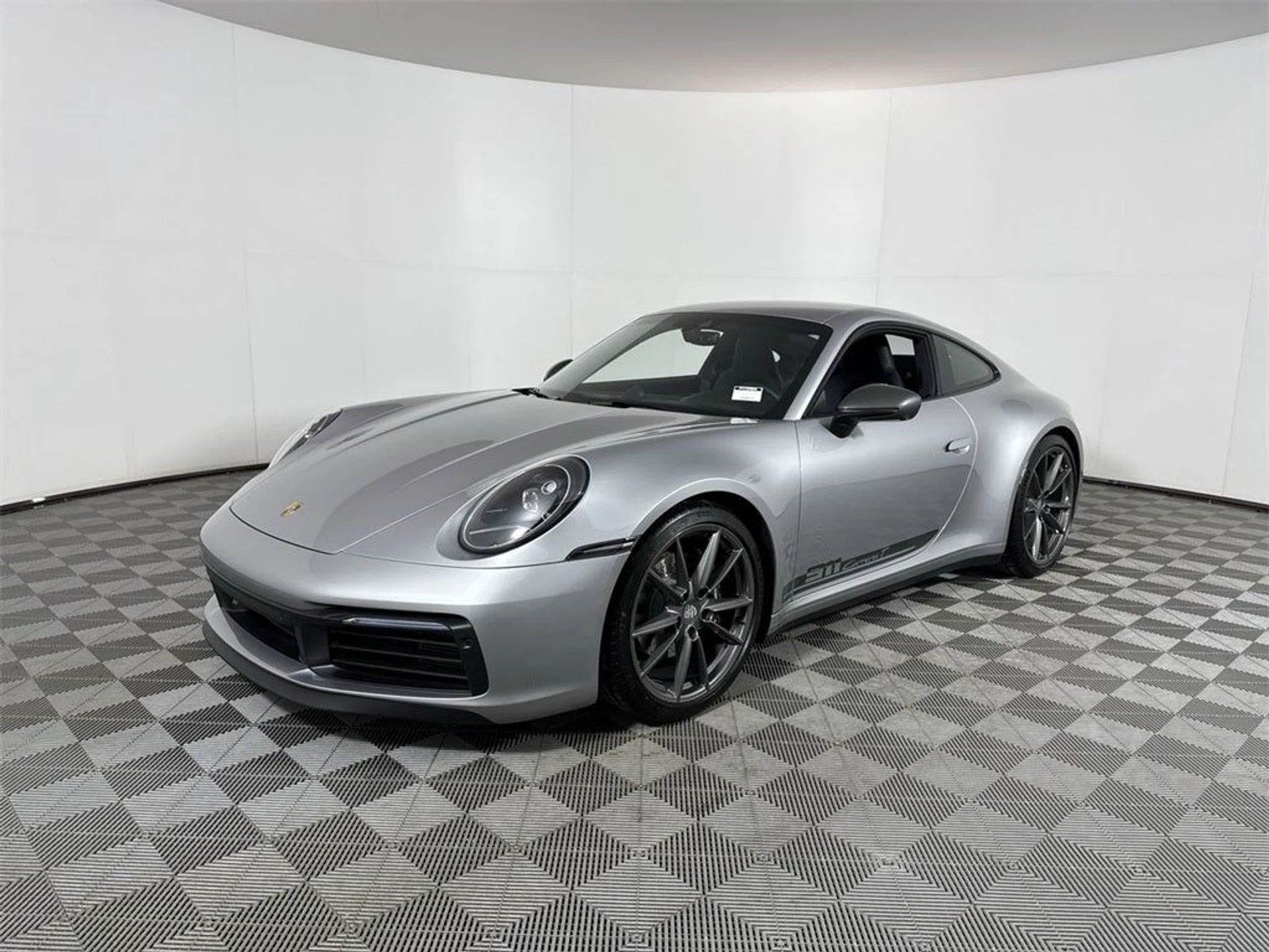 mph000_2120117355_1_64e52bdaee