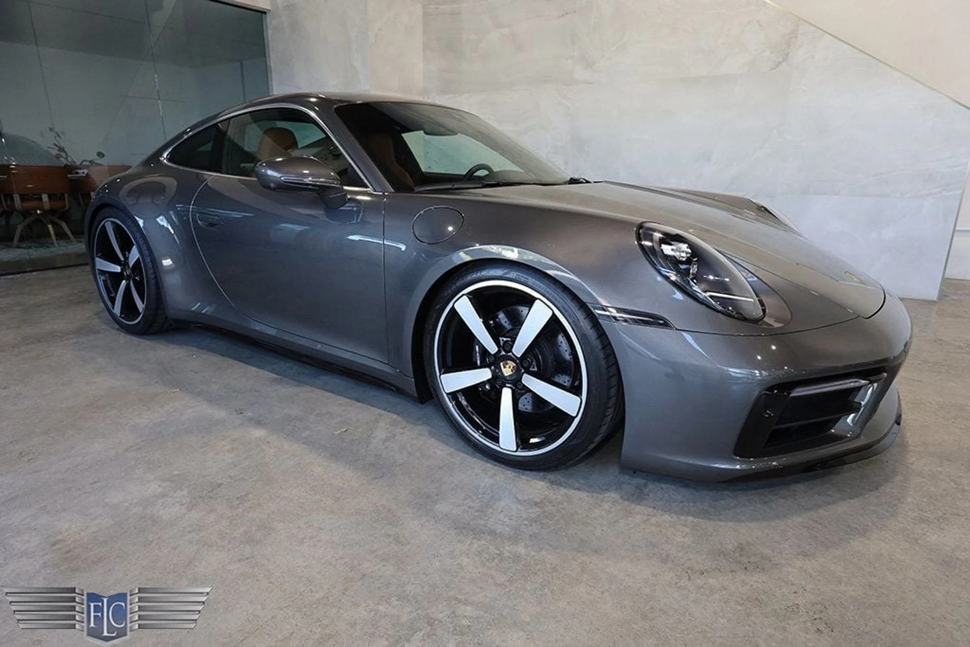 mph000_2124694578_used_2023_porsche_911_carrera4smanualcoupe_9689_22556560_1_1024_acfad6d931