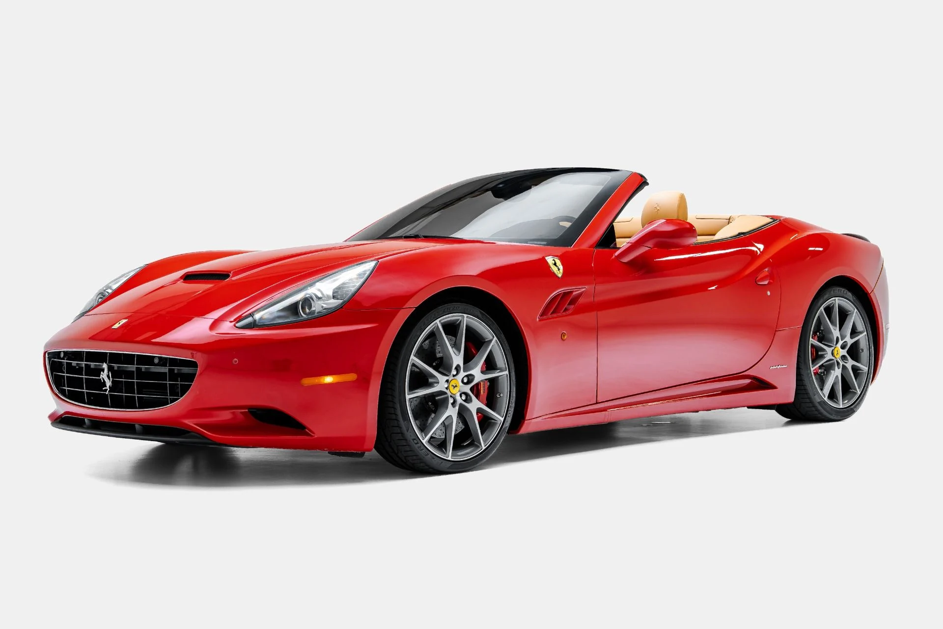 mph000_2130931570_Used_2011_Ferrari_California_1793140794_e85a5e1024