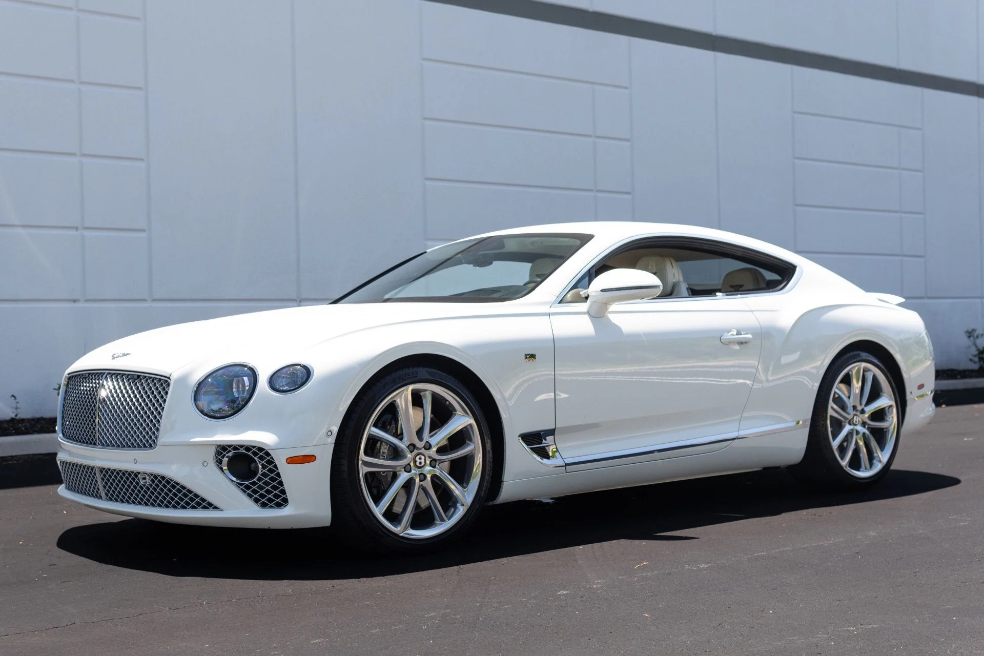 mph000_214382616_Used_2020_Bentley_Continental_GT_V8_1777404396_3cdc28480e