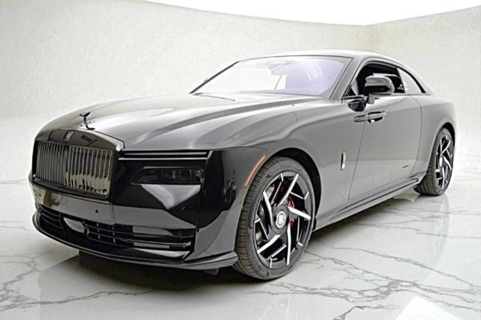 mph000_2155142376_New_2025_Rolls_Royce_Black_Badge_Spectre_7ce6e008c0