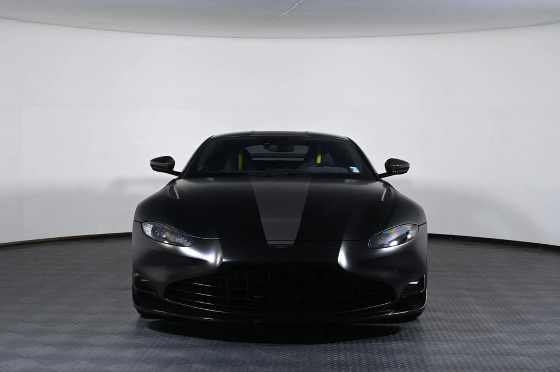 mph000_2163230206_used_2023_aston_martin_vantage_f1edition_11350_23029594_1_1024_83a27170be