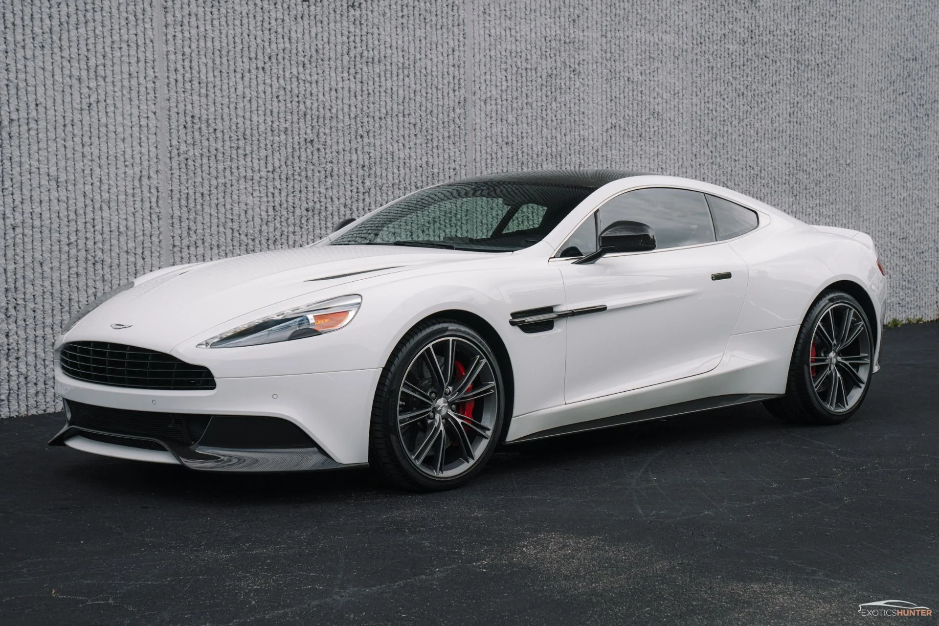 mph000_2182833553_Used_2014_Aston_Martin_Vanquish_Carbon_Everything_1756333397_f42c7e8f6c