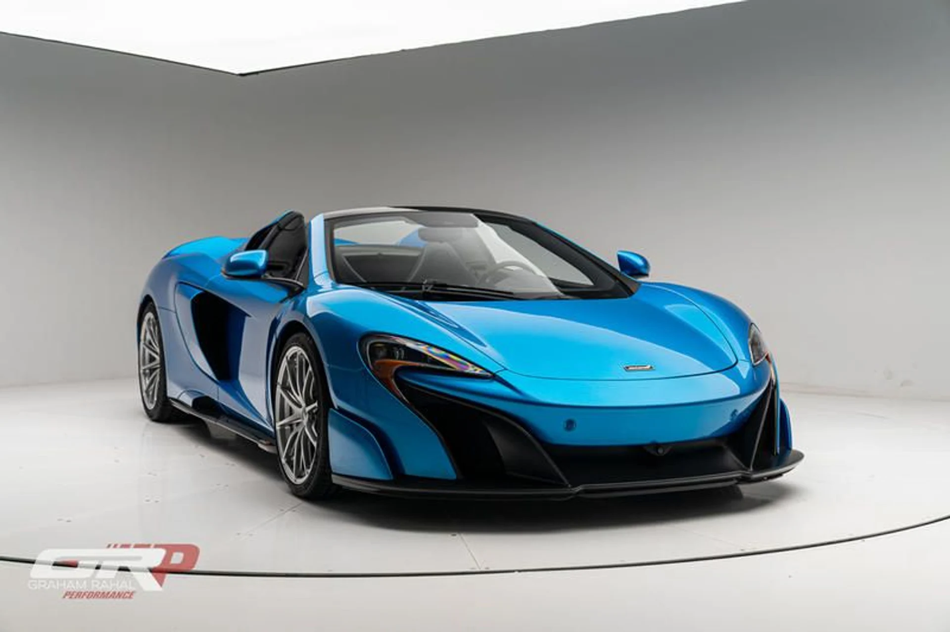 mph000_2196371714_B53_FACE_1_BEFF_4_DF_3_ABDC_06_E3_D000355_B_206802f7f8