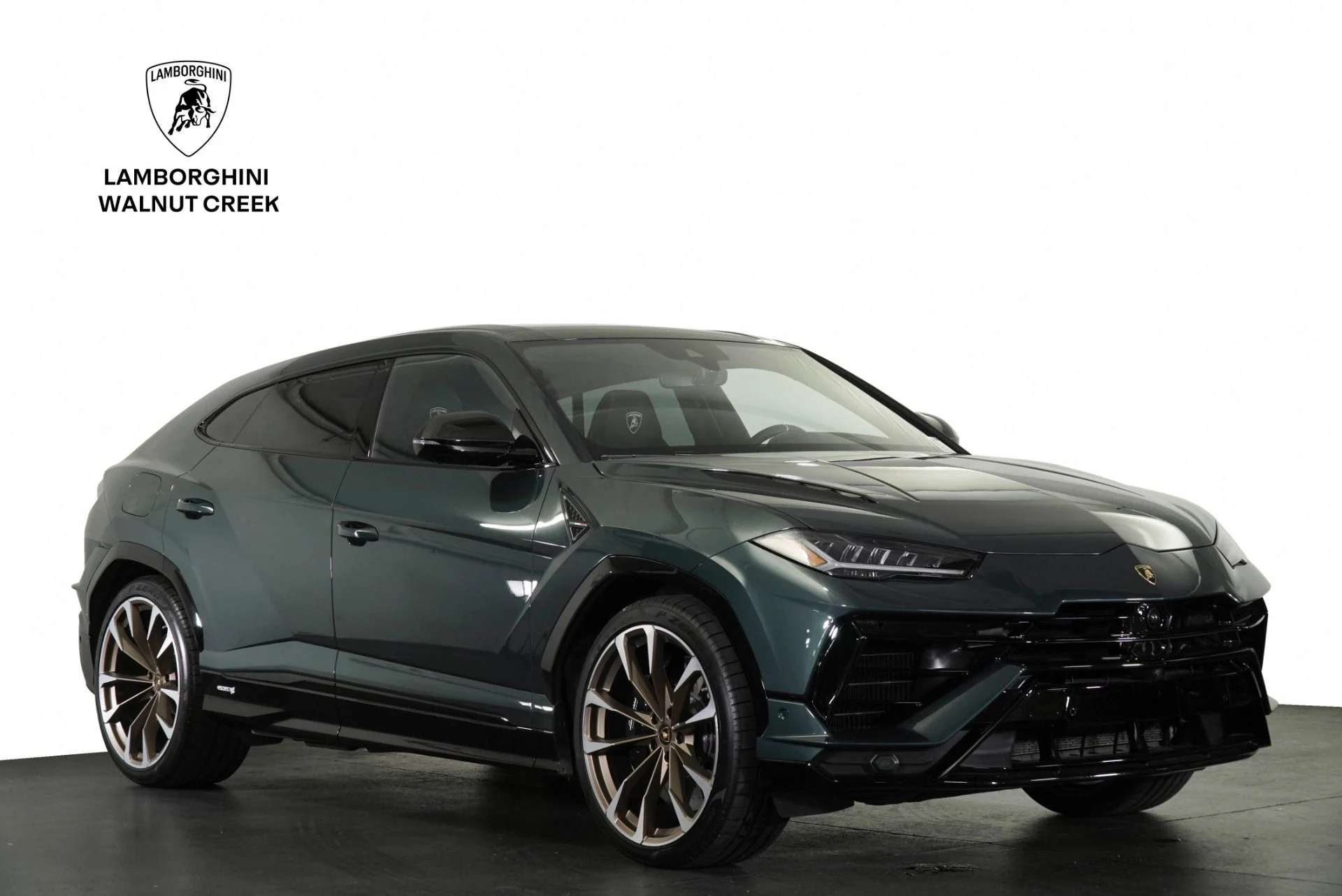 mph000_2212097458_Used_2023_Lamborghini_Urus_S_1774471545_dc52ceace6