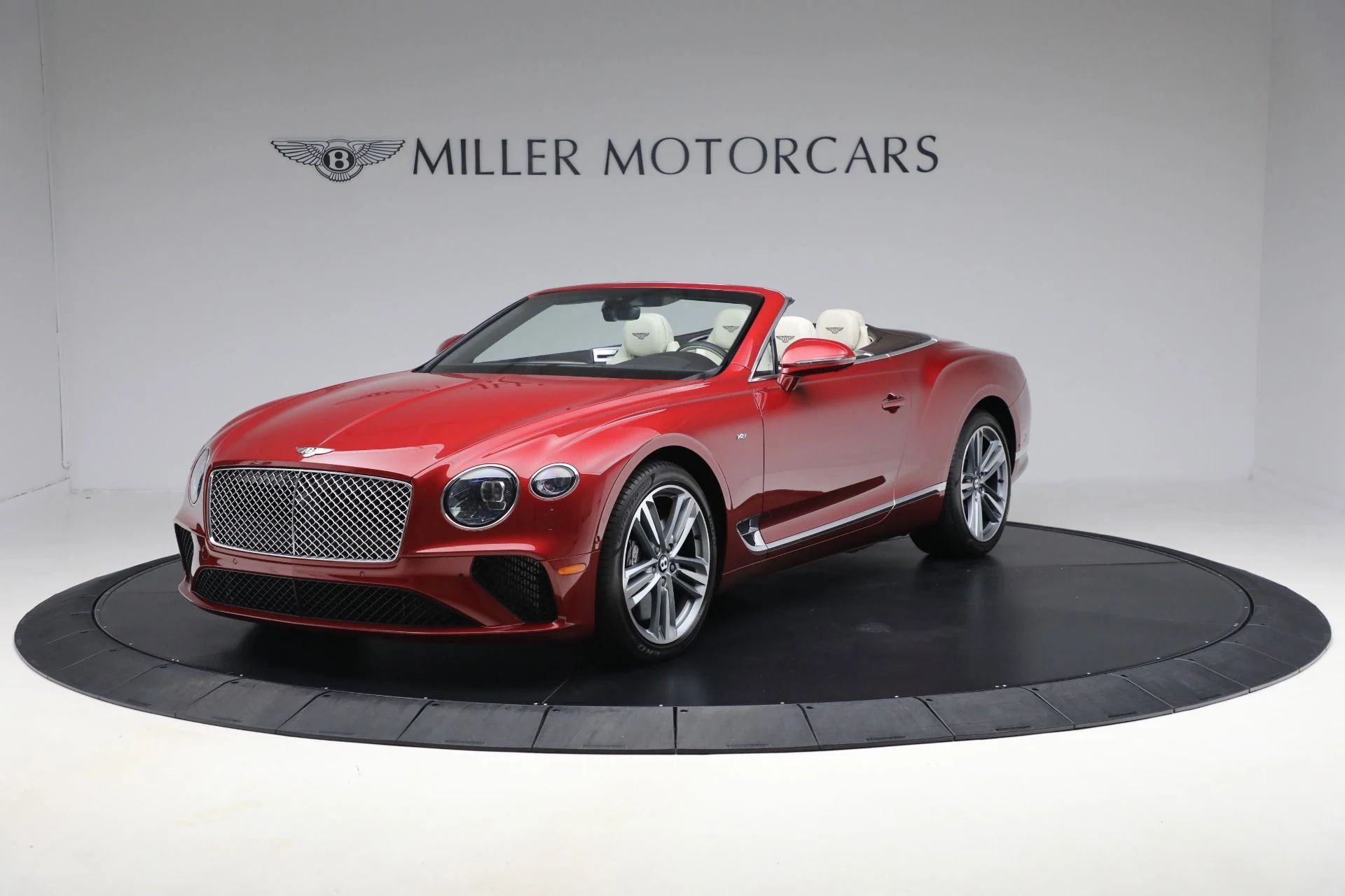 mph000_2224379338_Used_2022_Bentley_Continental_GTC_V8_0cfaee716a