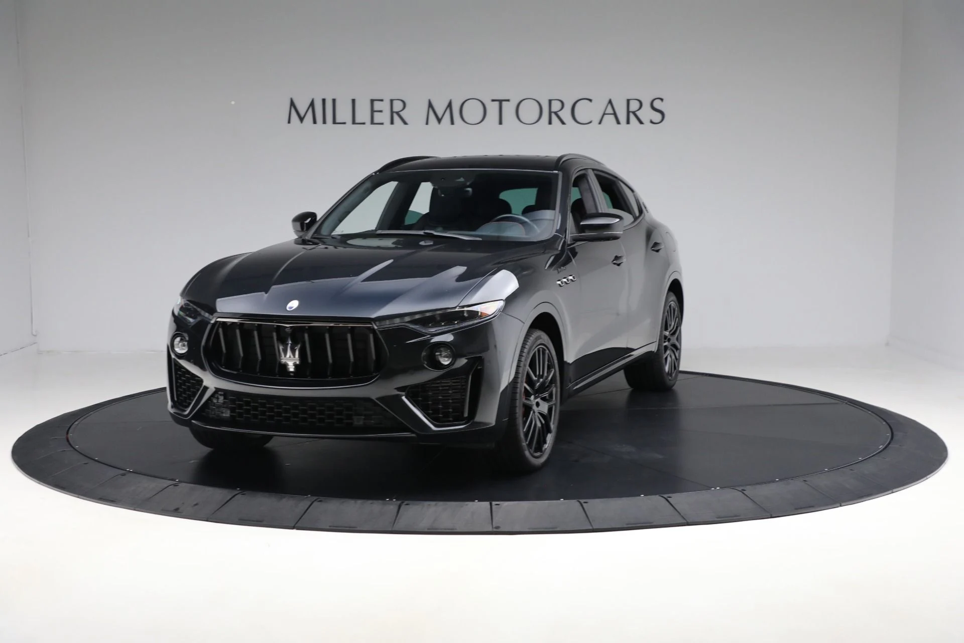 mph000_222807850_Used_2022_Maserati_Levante_Modena_ae3a6b7143