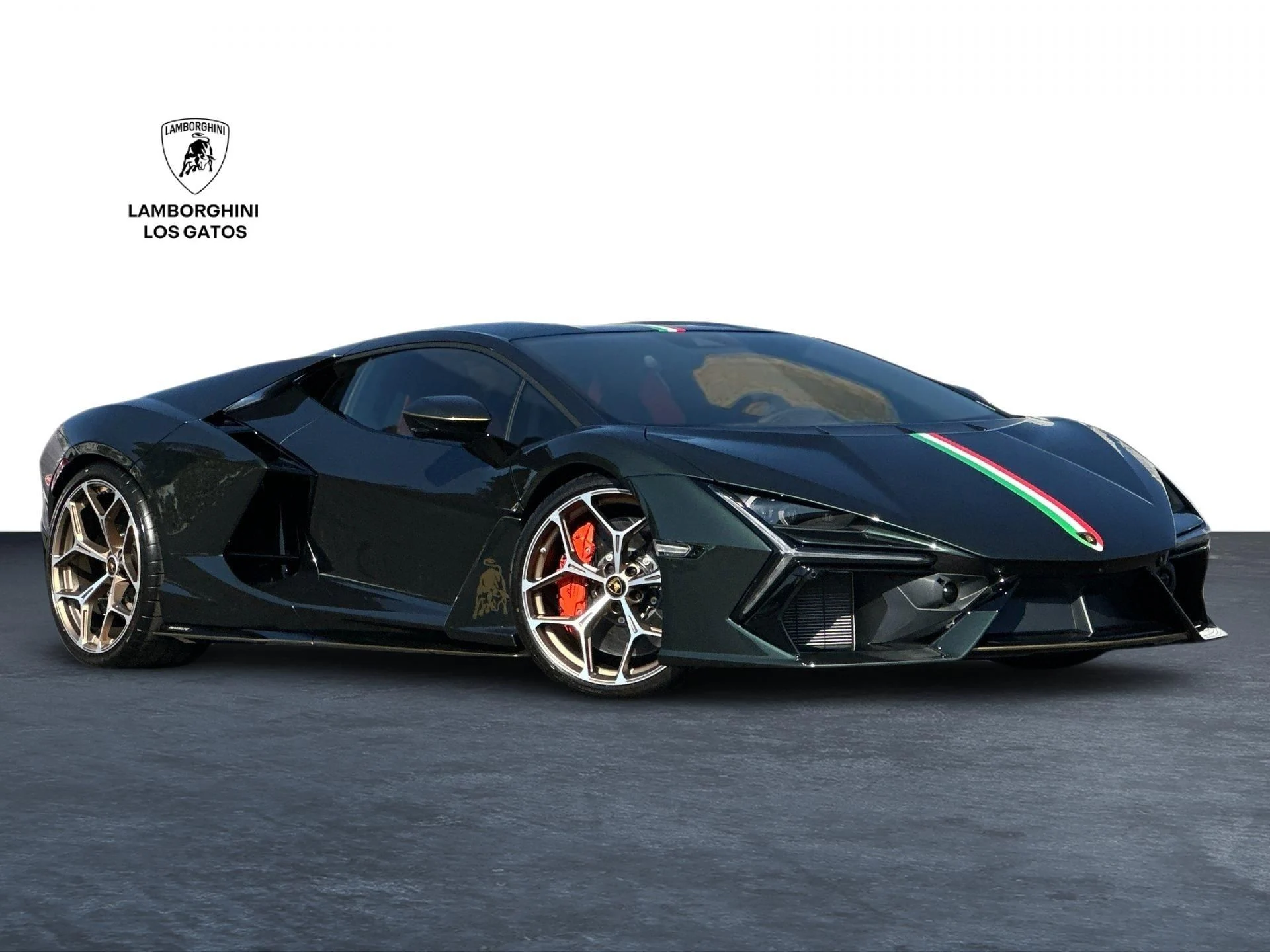 mph000_2248654420_Used_2024_Lamborghini_Revuelto_1756303807_c4f9d44e1a