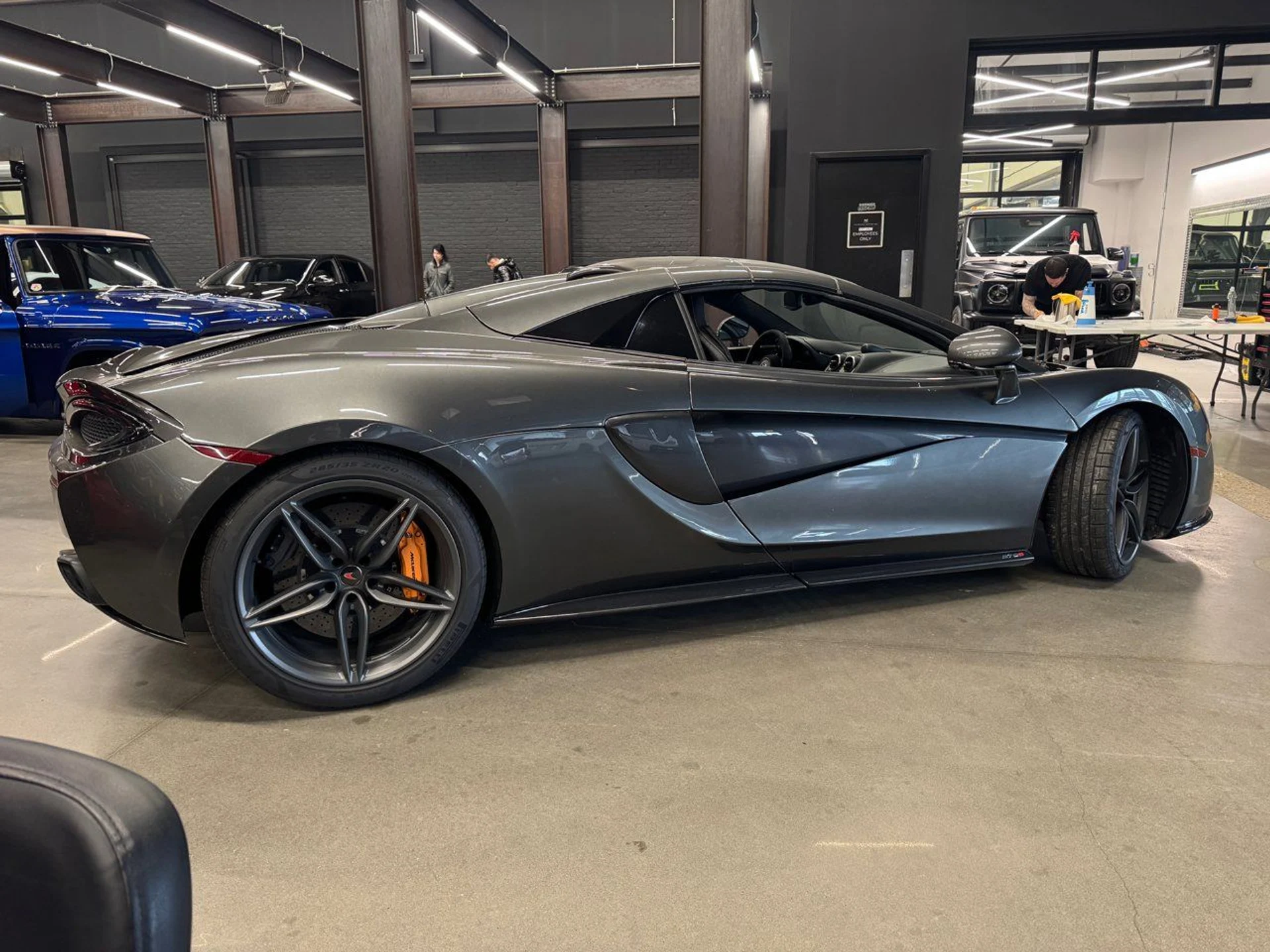 mph000_2262526582_mclaren_570s_2018_8bee4bde51