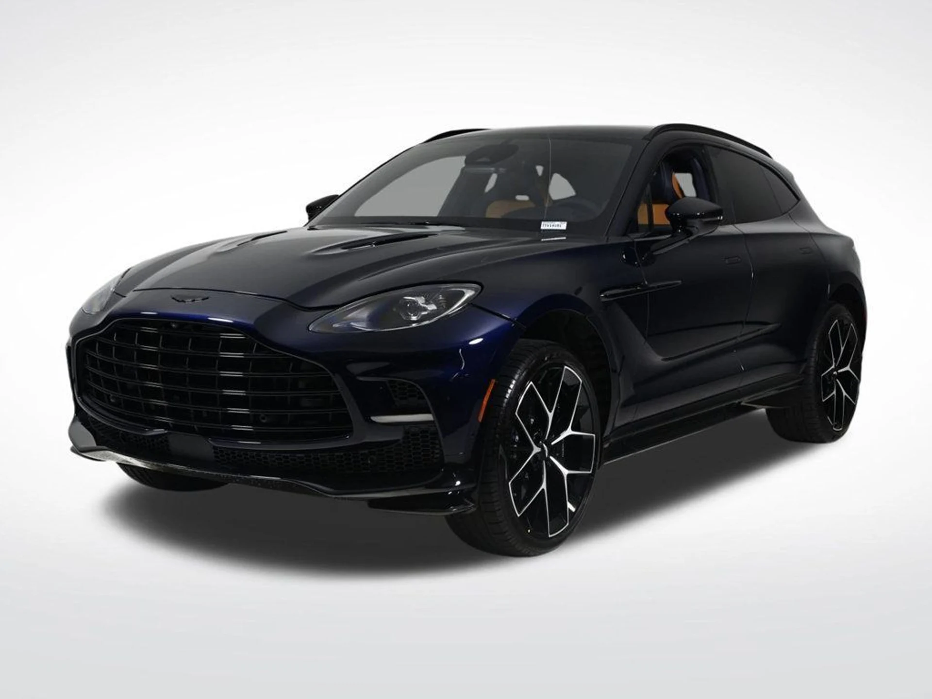 mph000_2280425493_new_2026_aston_martin_dbx_707awd_11350_22970164_1_1024_09fe142d34