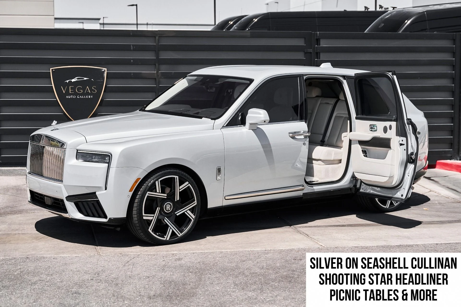mph000_2282741465_Used_2025_Rolls_Royce_Cullinan_Base_1781217251_d2919f9874