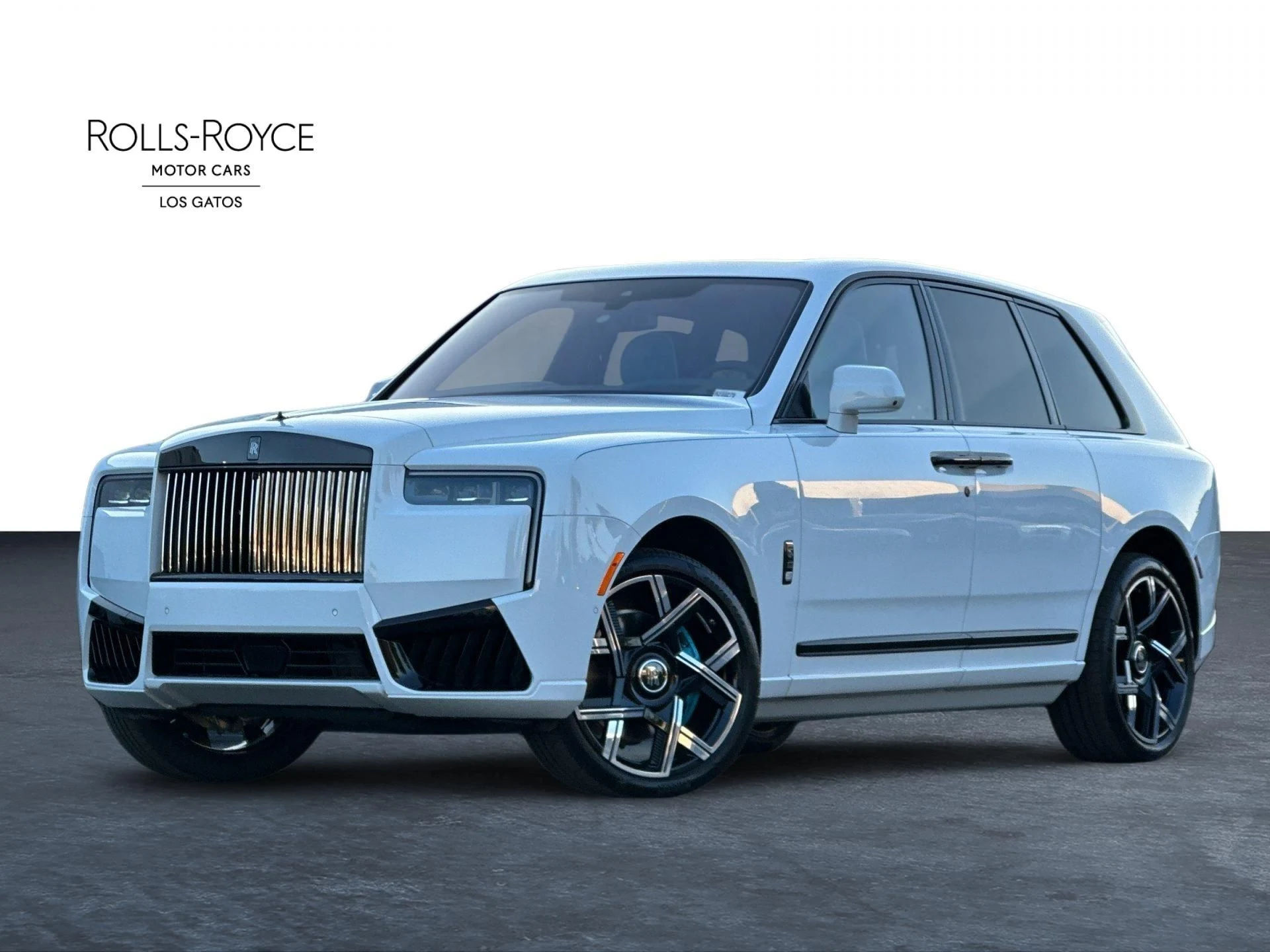 mph000_2283262735_New_2026_Rolls_Royce_Black_Badge_Cullinan_1765013302_95db3bc077