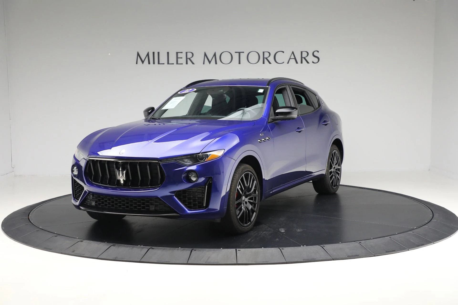mph000_2292811222_Used_2022_Maserati_Levante_GT_88aaa8a053