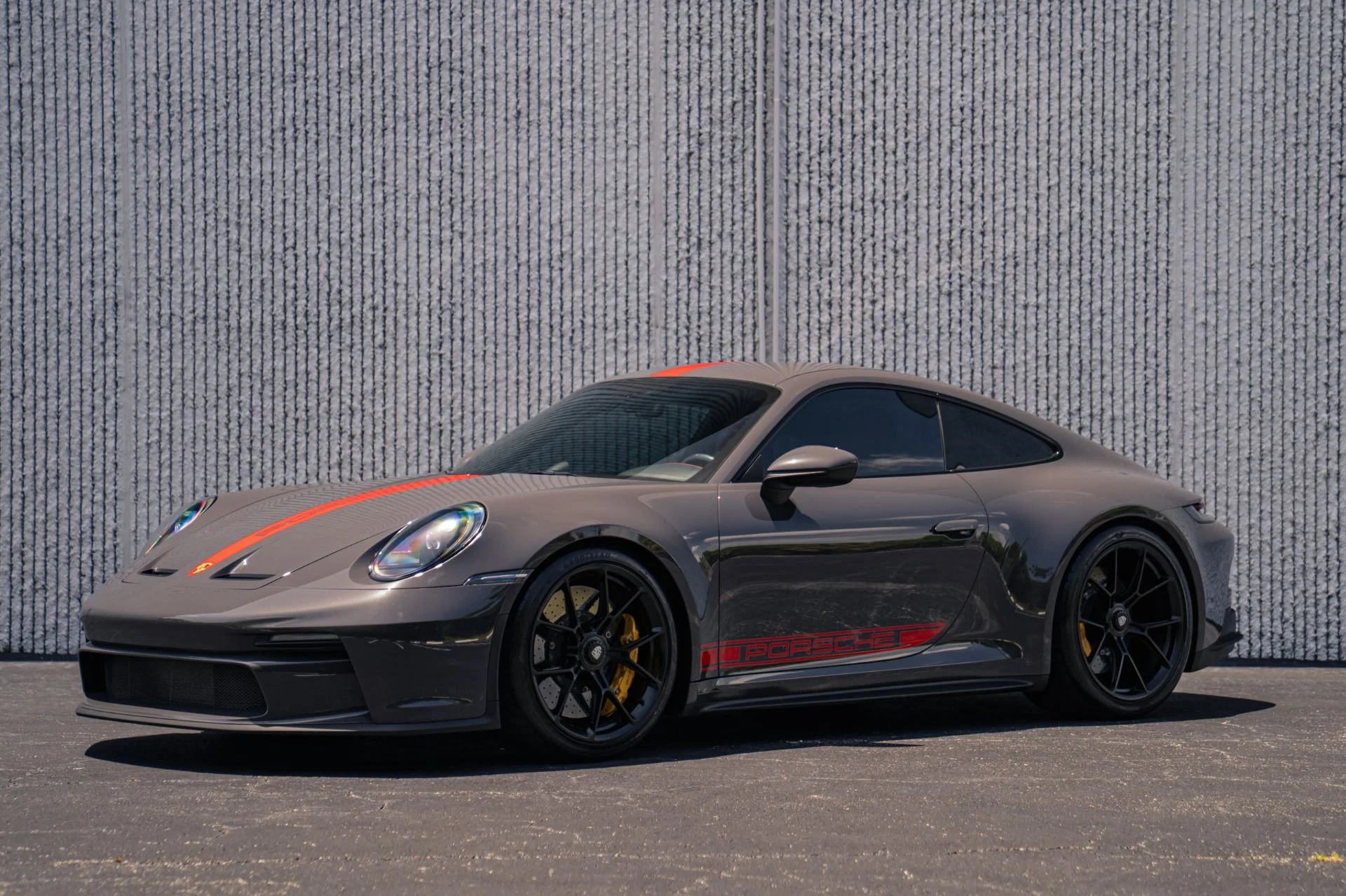 mph000_2297145369_Used_2022_Porsche_911_GT_3_Touring_Manual_with_Carbon_Bucket_Seats_and_PCC_Bs_1787003612_02631e0d39