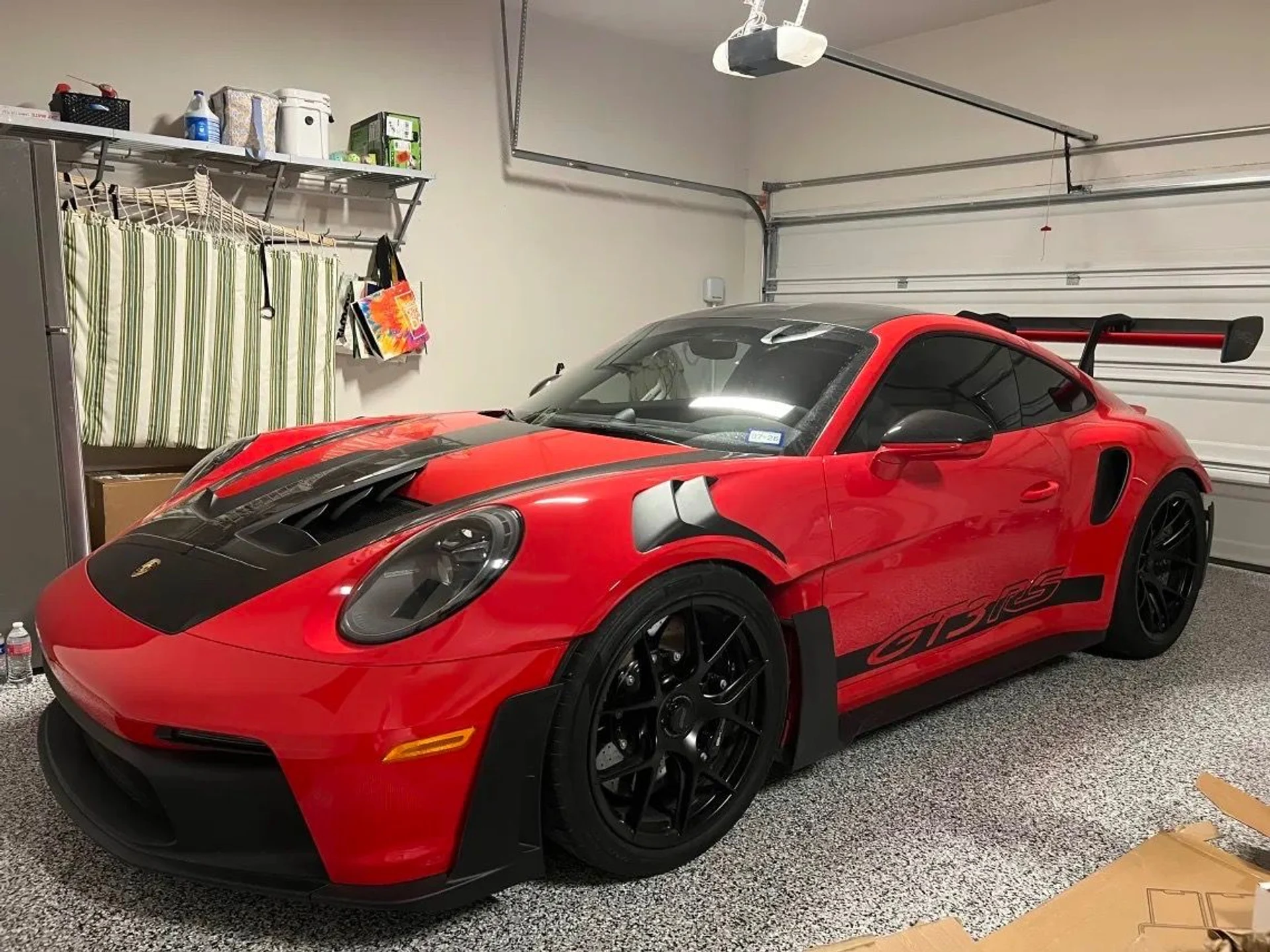 mph000_2302305305_Used_2024_Porsche_911_GT_3_RS_1769208958_a79795fade