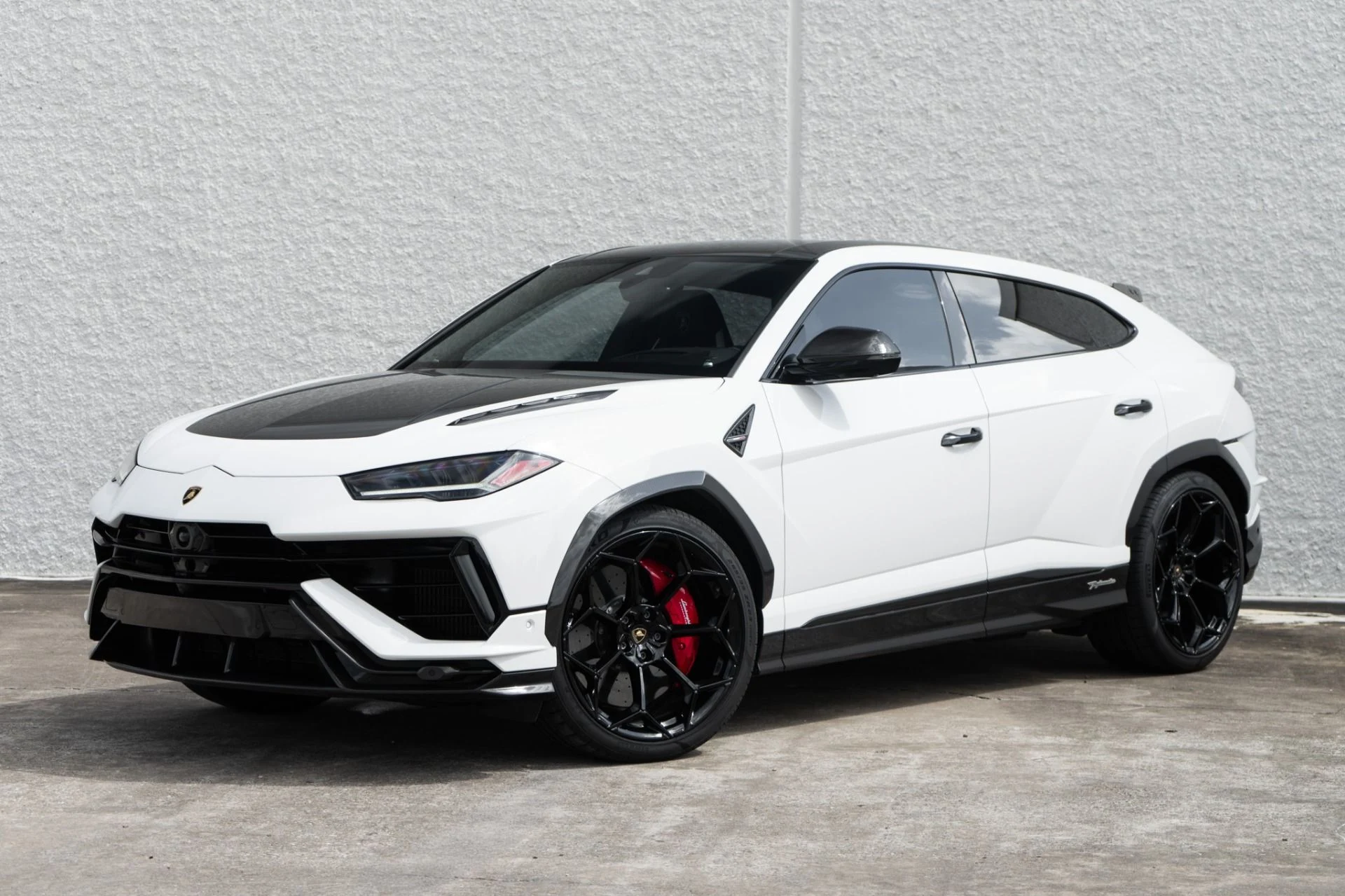 mph000_2308307529_Used_2024_Lamborghini_Urus_Performante_1772145208_8ad77b0214