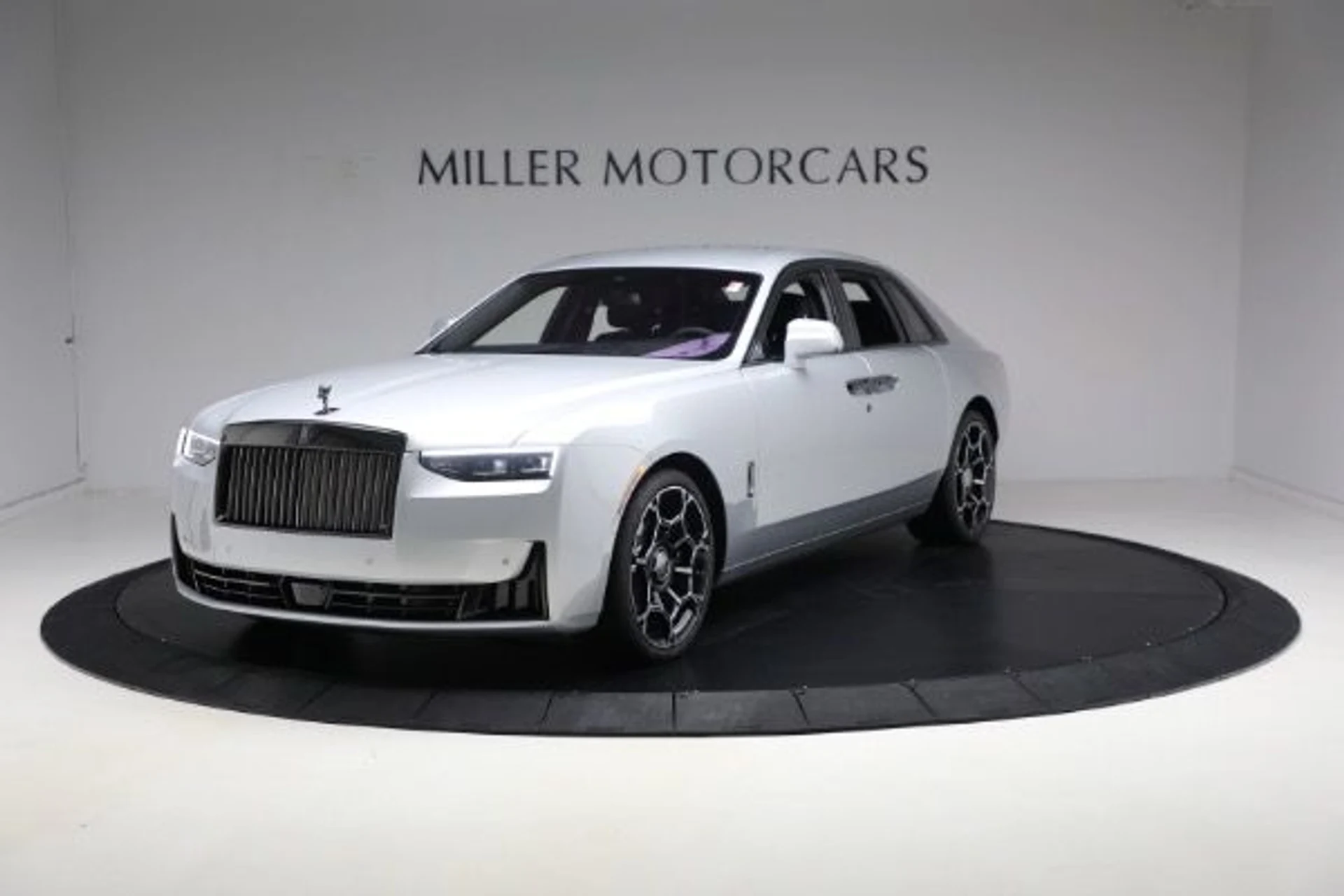 mph000_2318162243_New_2025_Rolls_Royce_Black_Badge_Ghost_f449a7d1bc